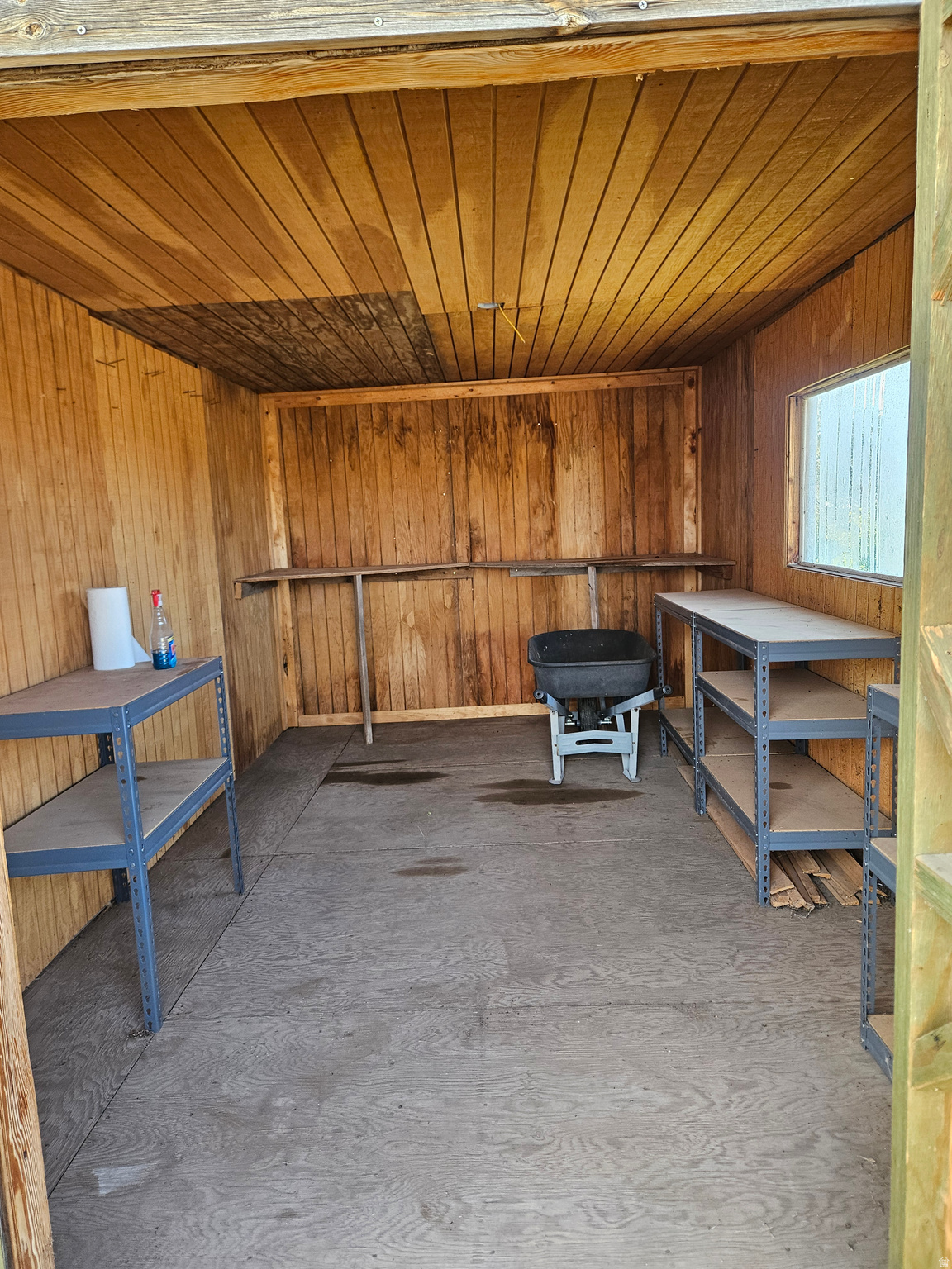 main property photo 16