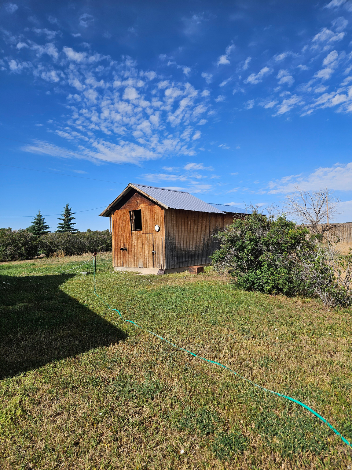 main property photo 20
