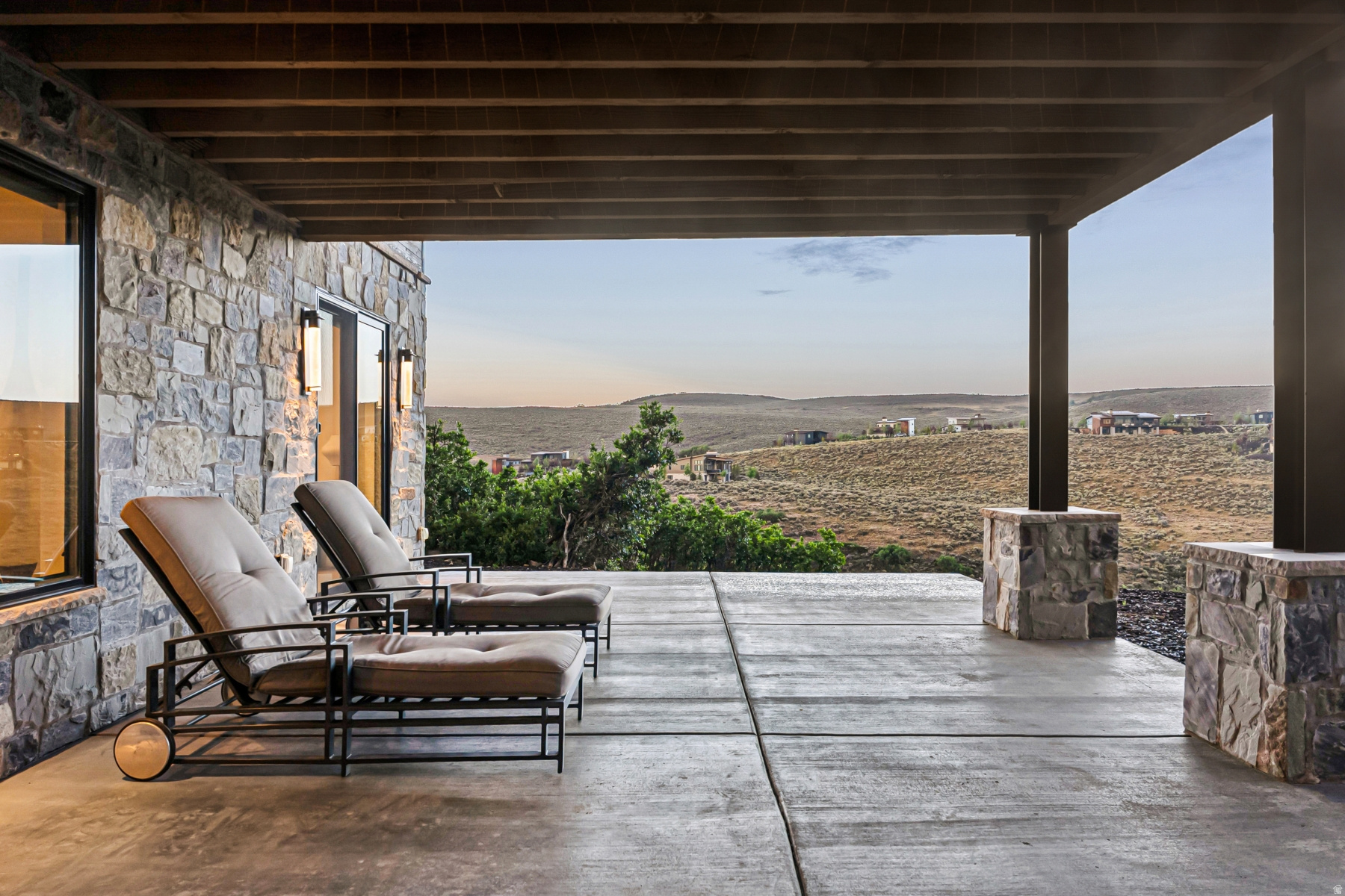 main property photo 66
