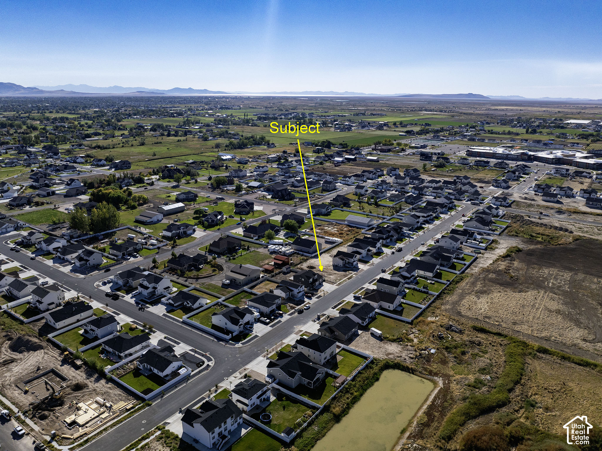 main property photo 9
