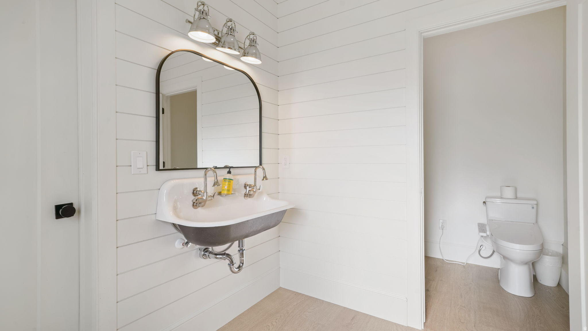 main property photo 59