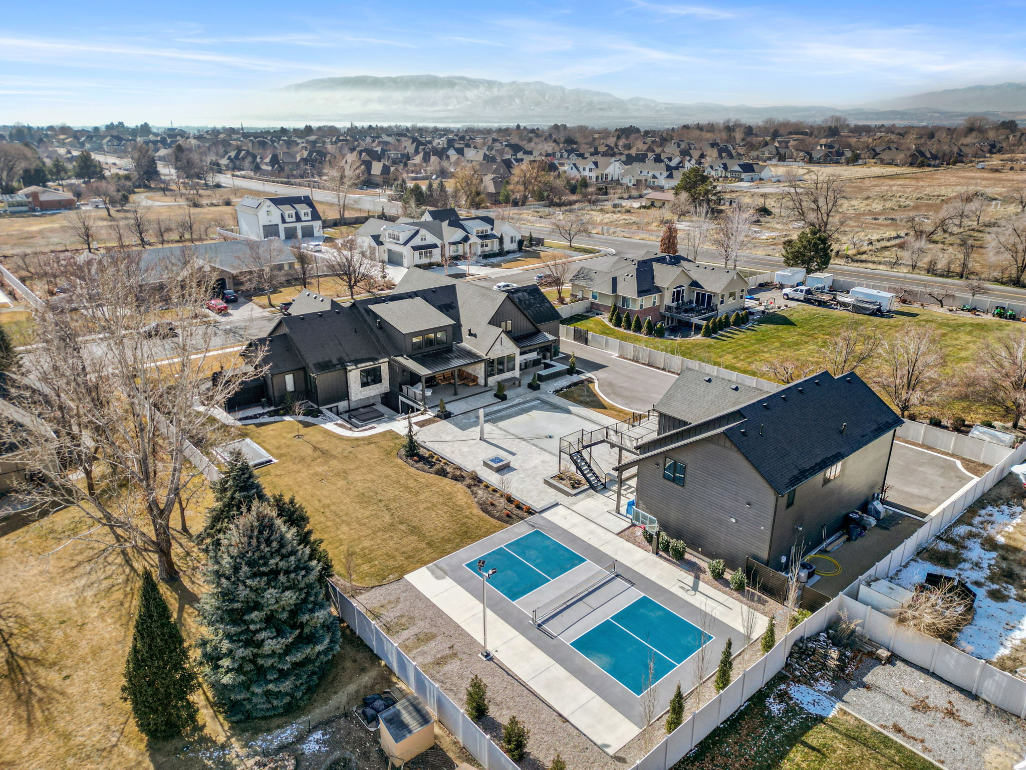 main property photo 65