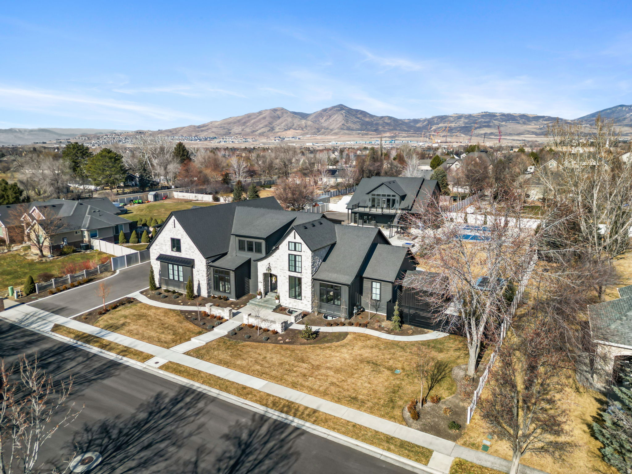 main property photo 71