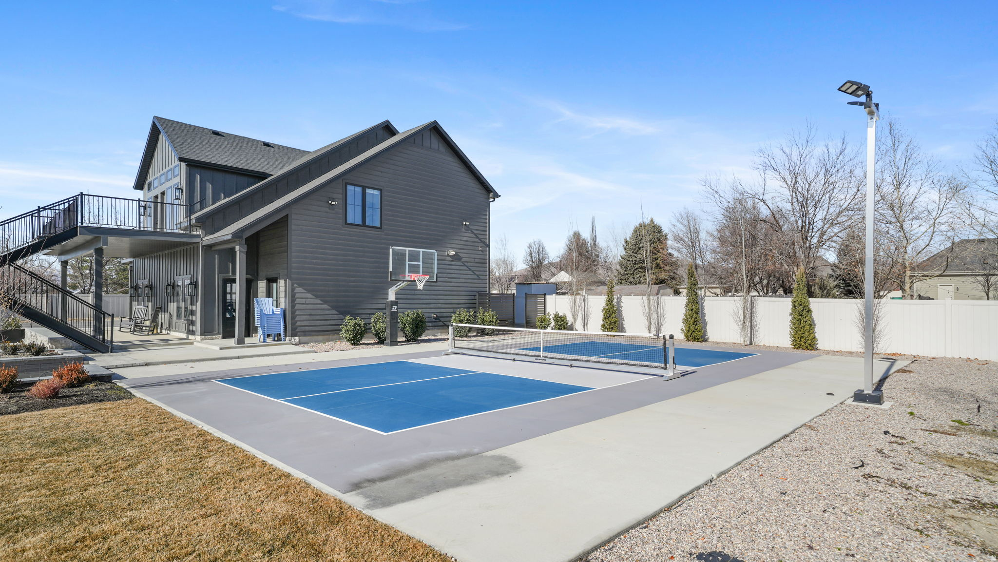 main property photo 74