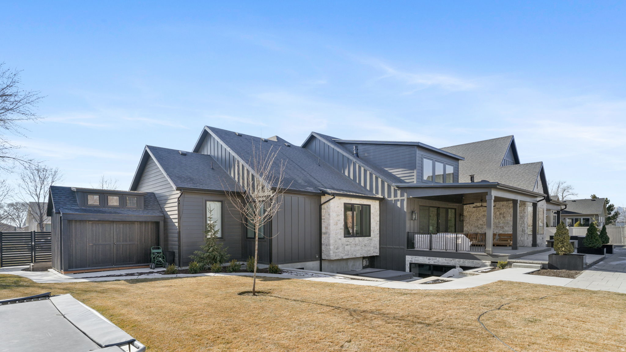 main property photo 78