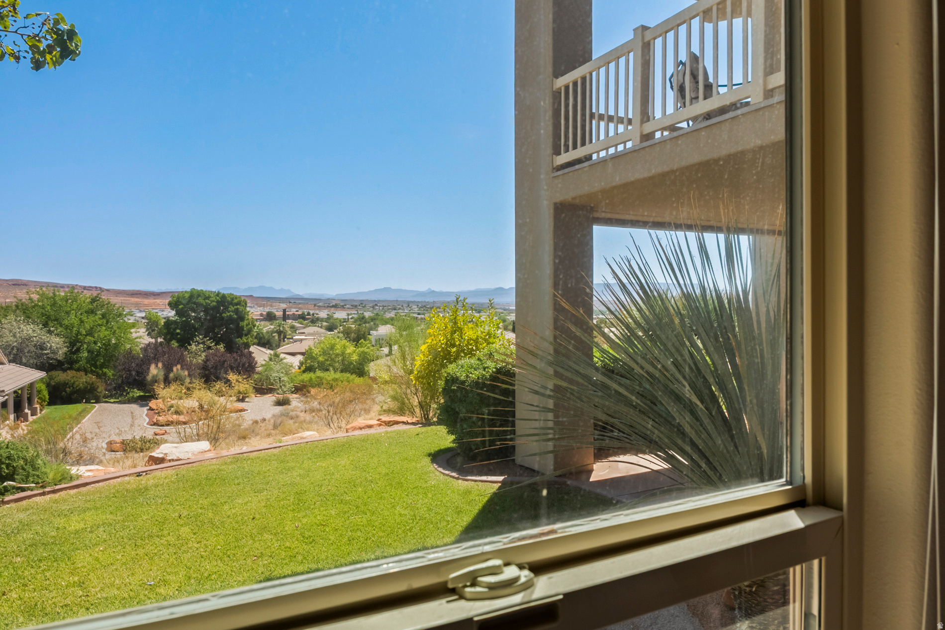 main property photo 58