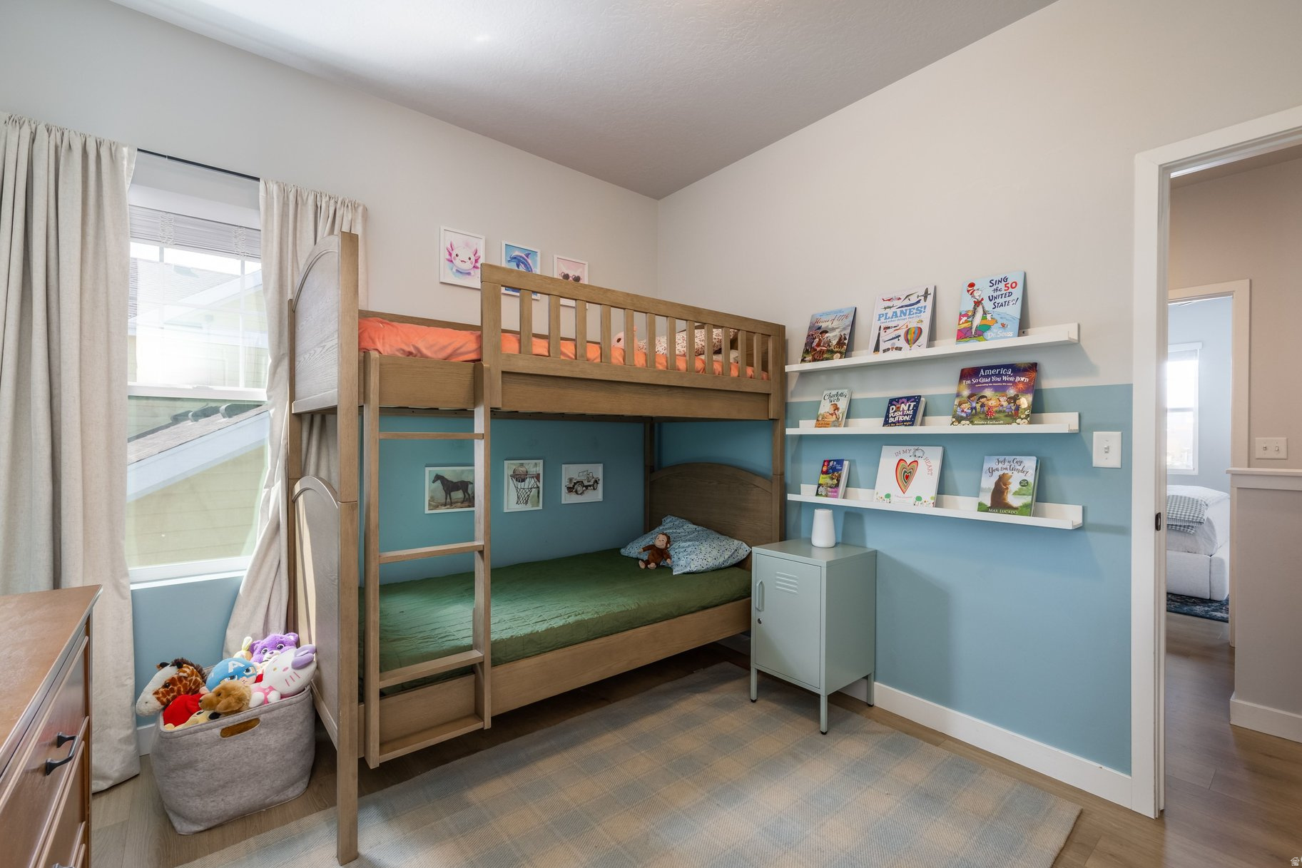 main property photo 16