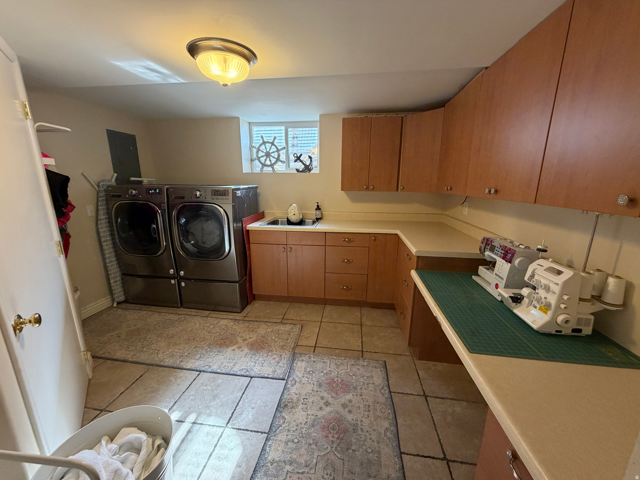 main property photo 24