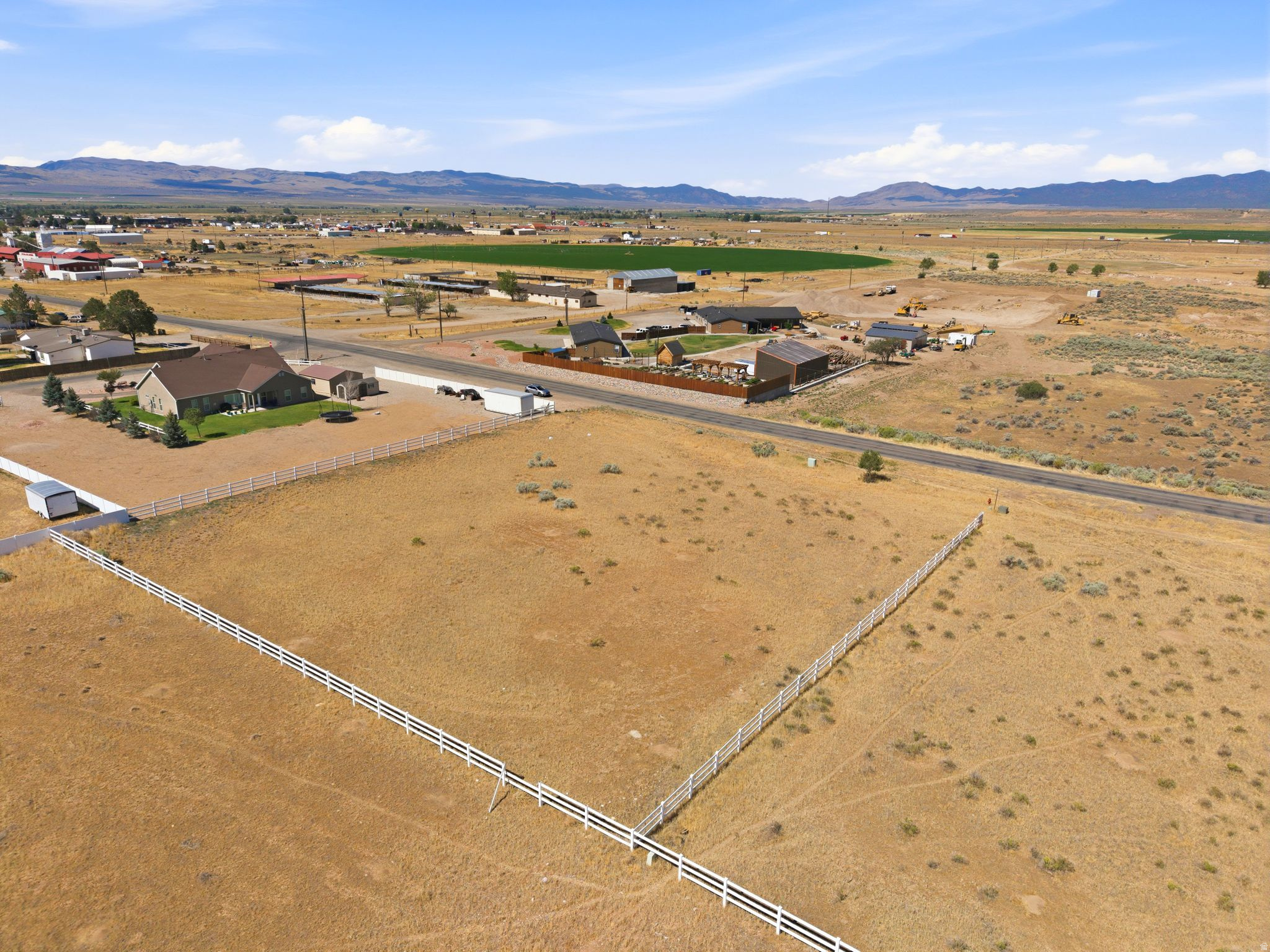 main property photo 24