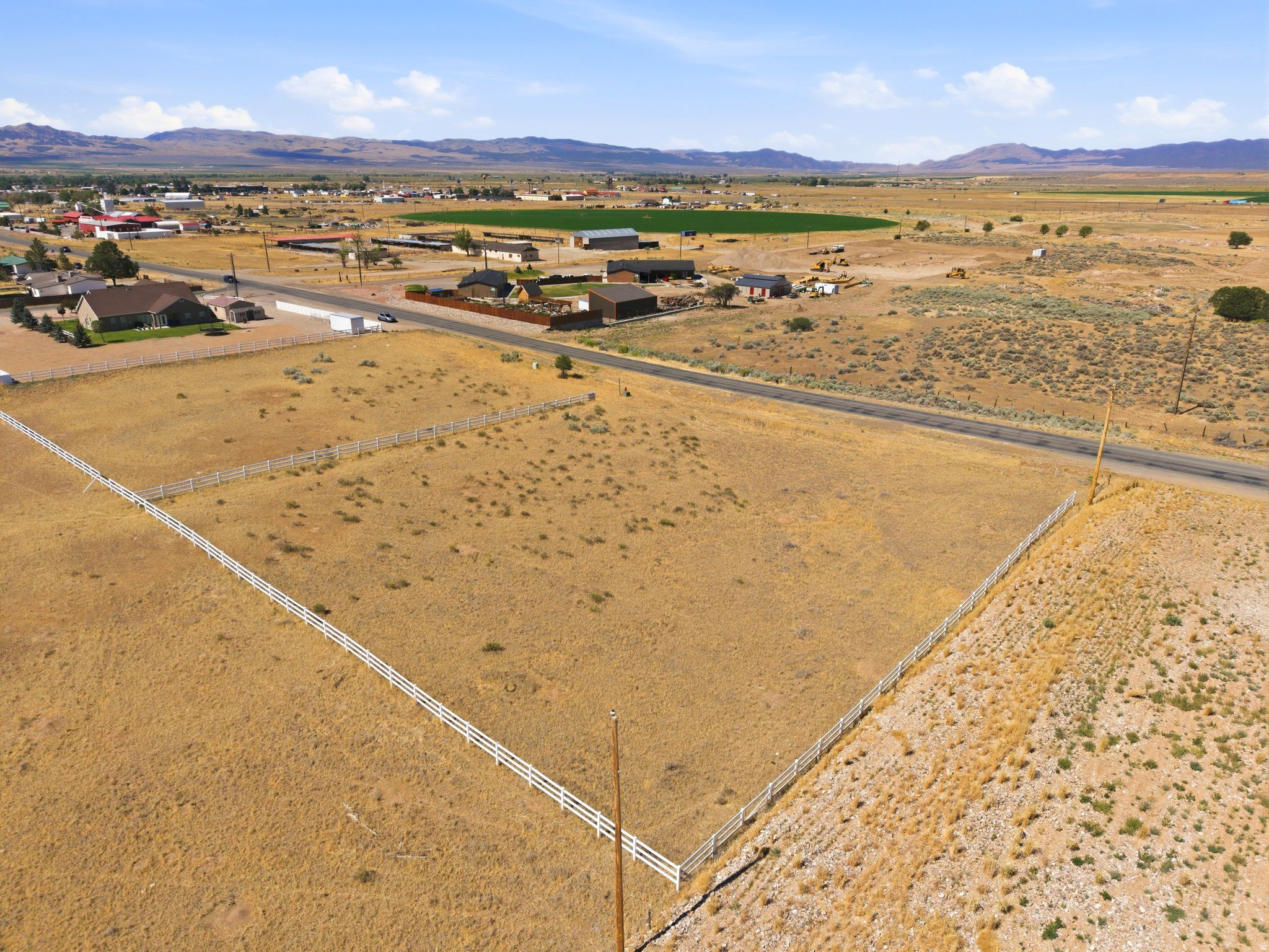 main property photo 4