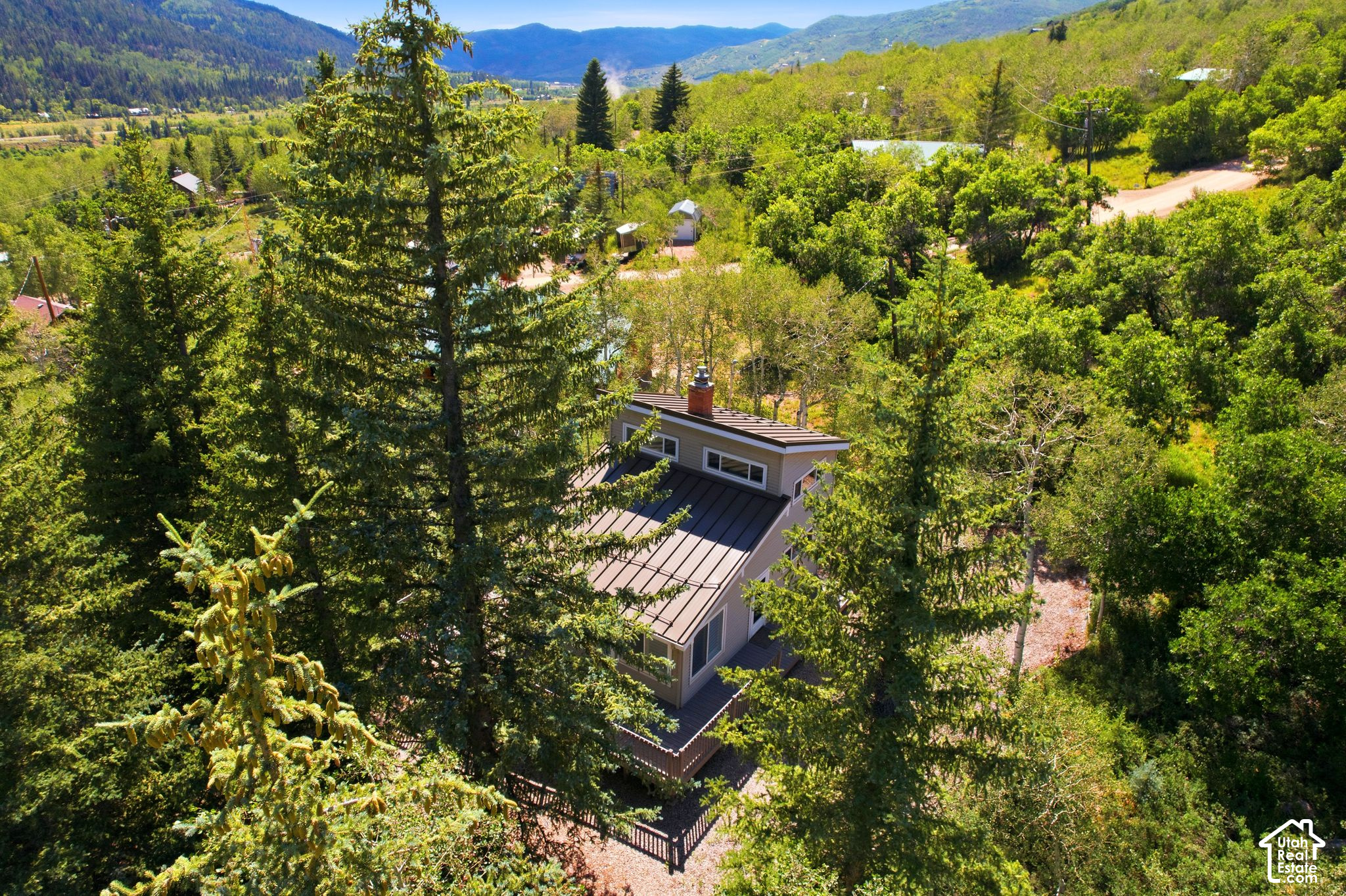 main property photo 29