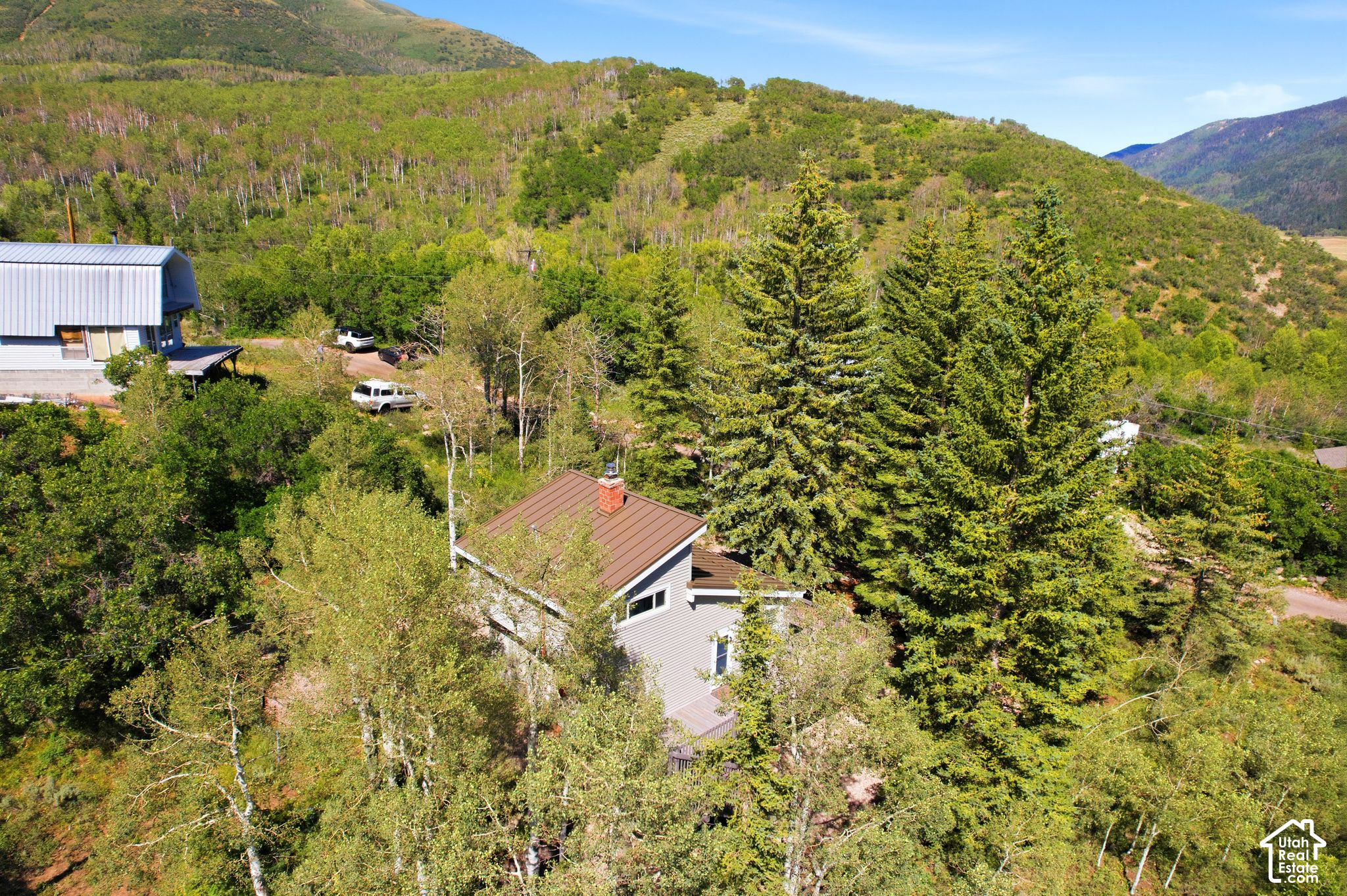 main property photo 33