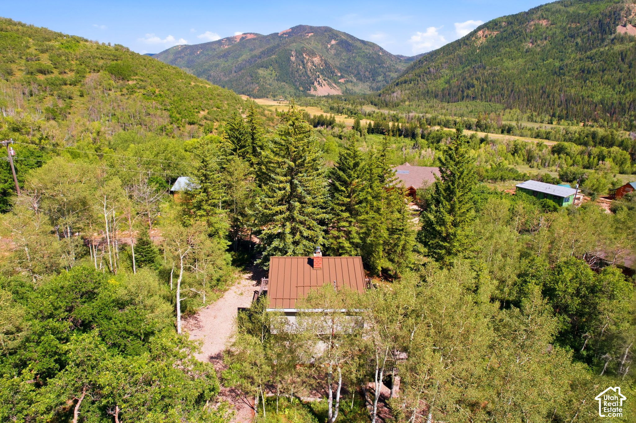 main property photo 34