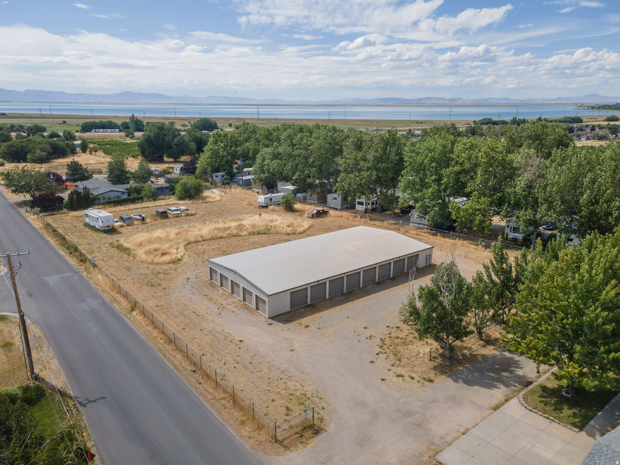main property photo 45