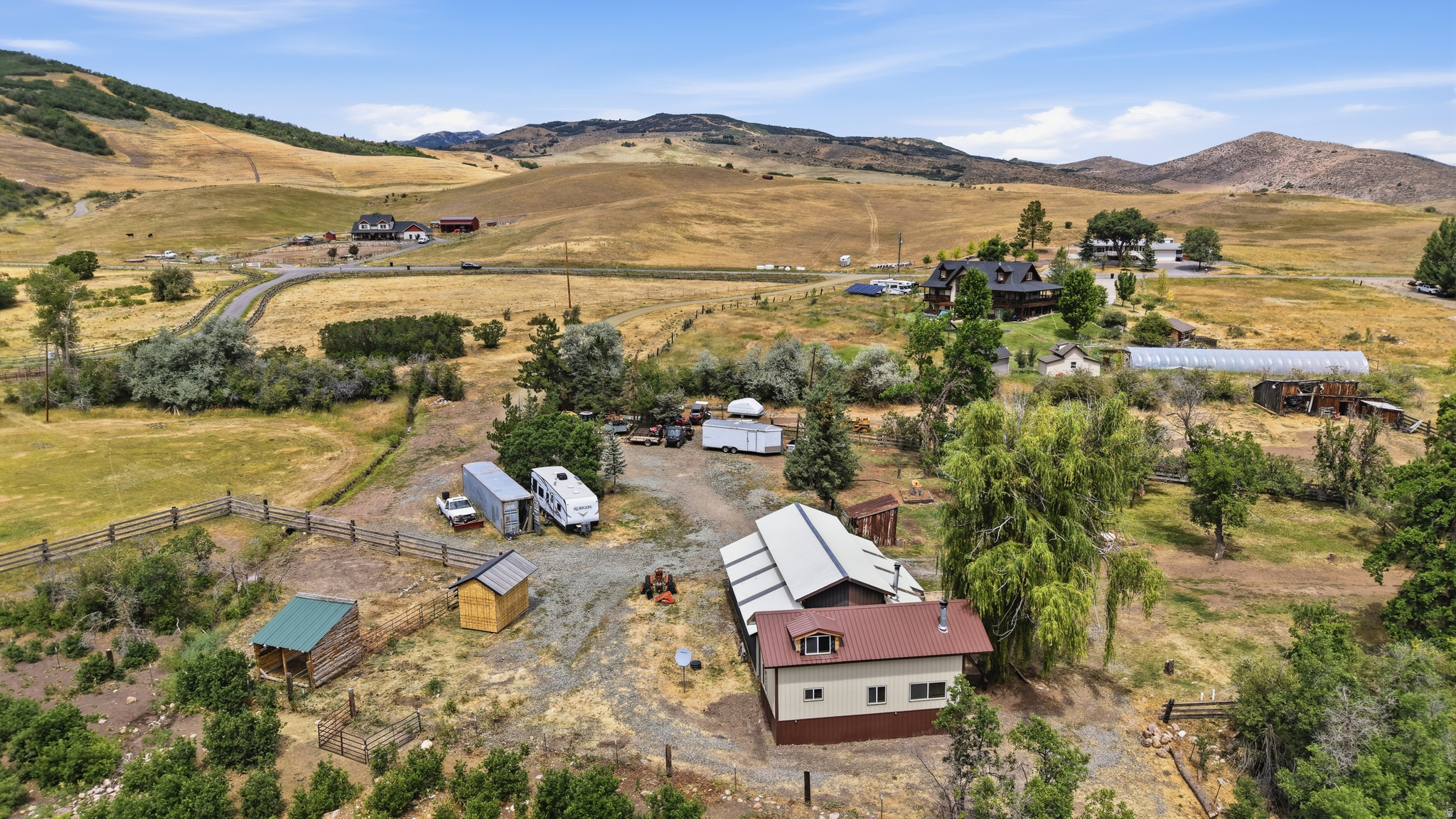 main property photo 9