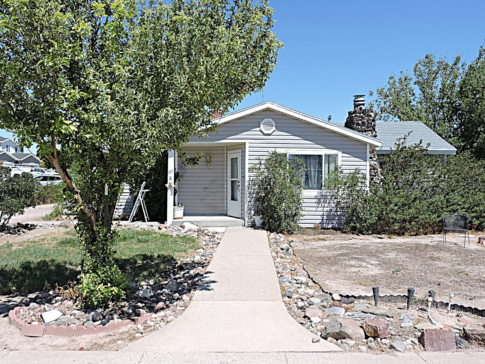 main property photo 16