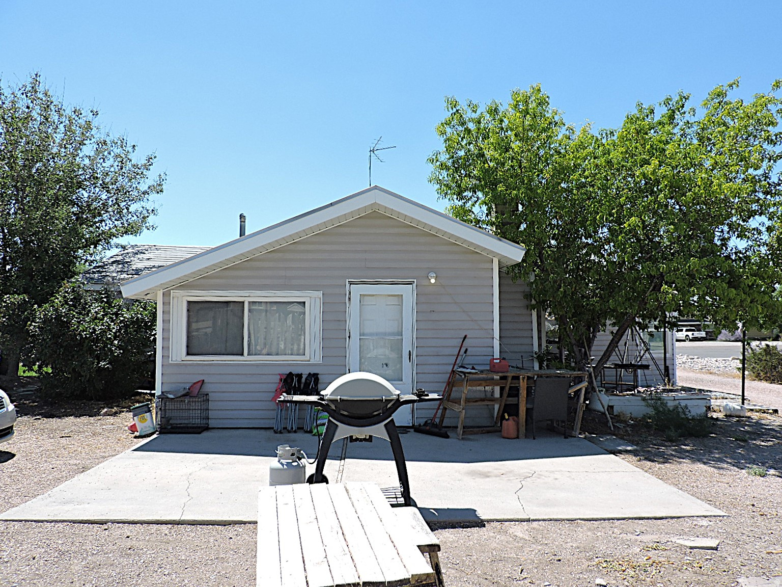 main property photo 17