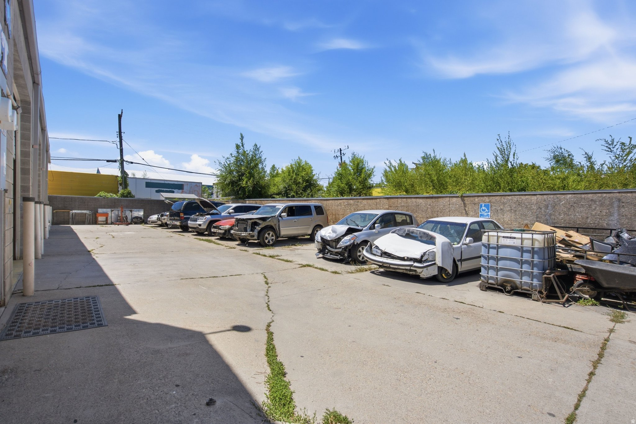 main property photo 27