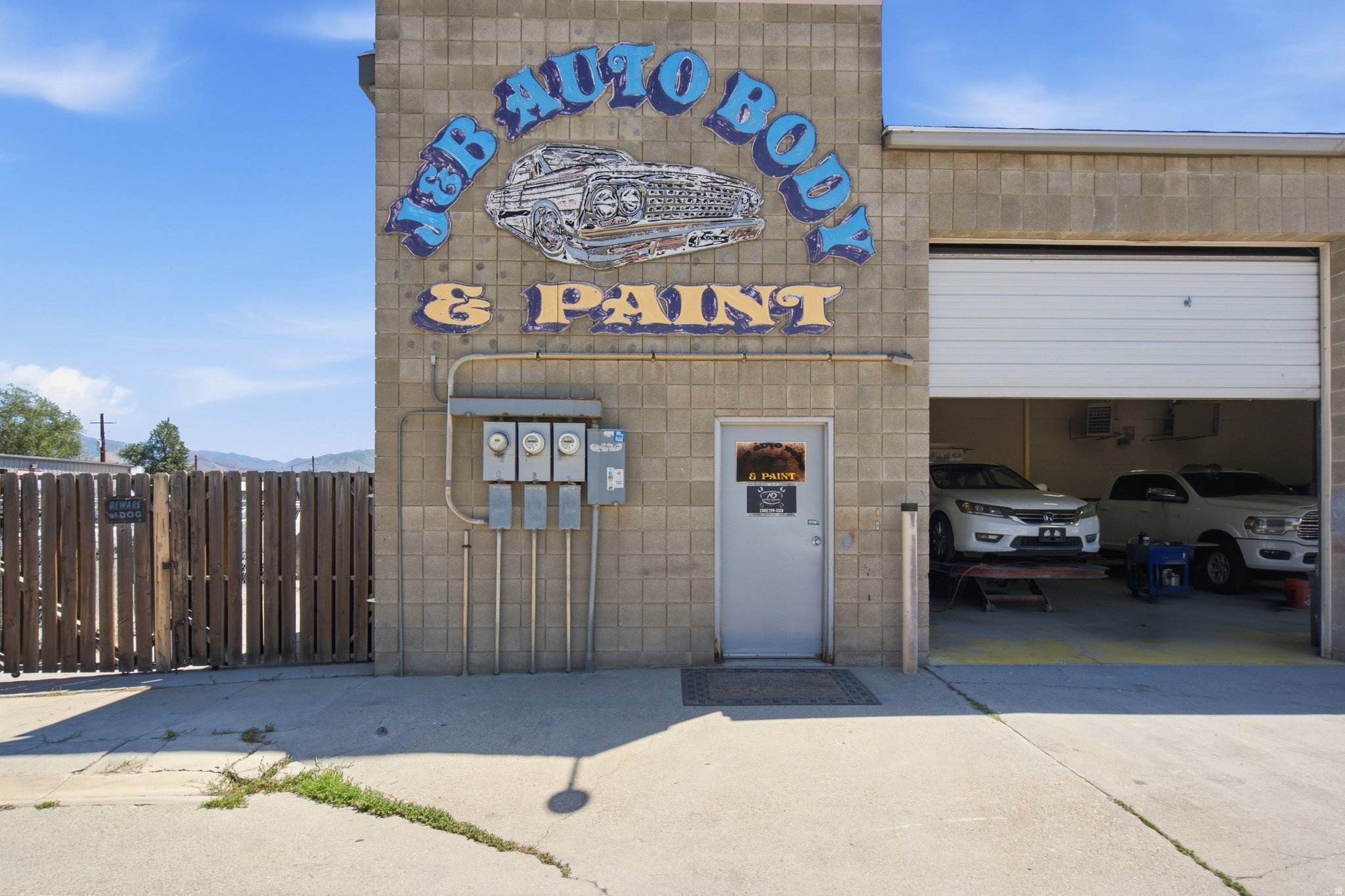 main property photo 4