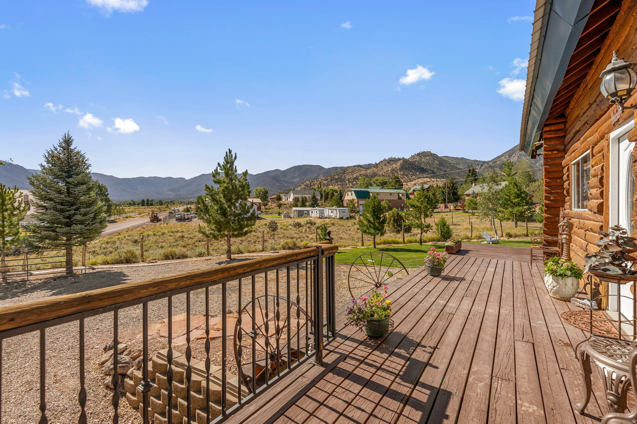 main property photo 34