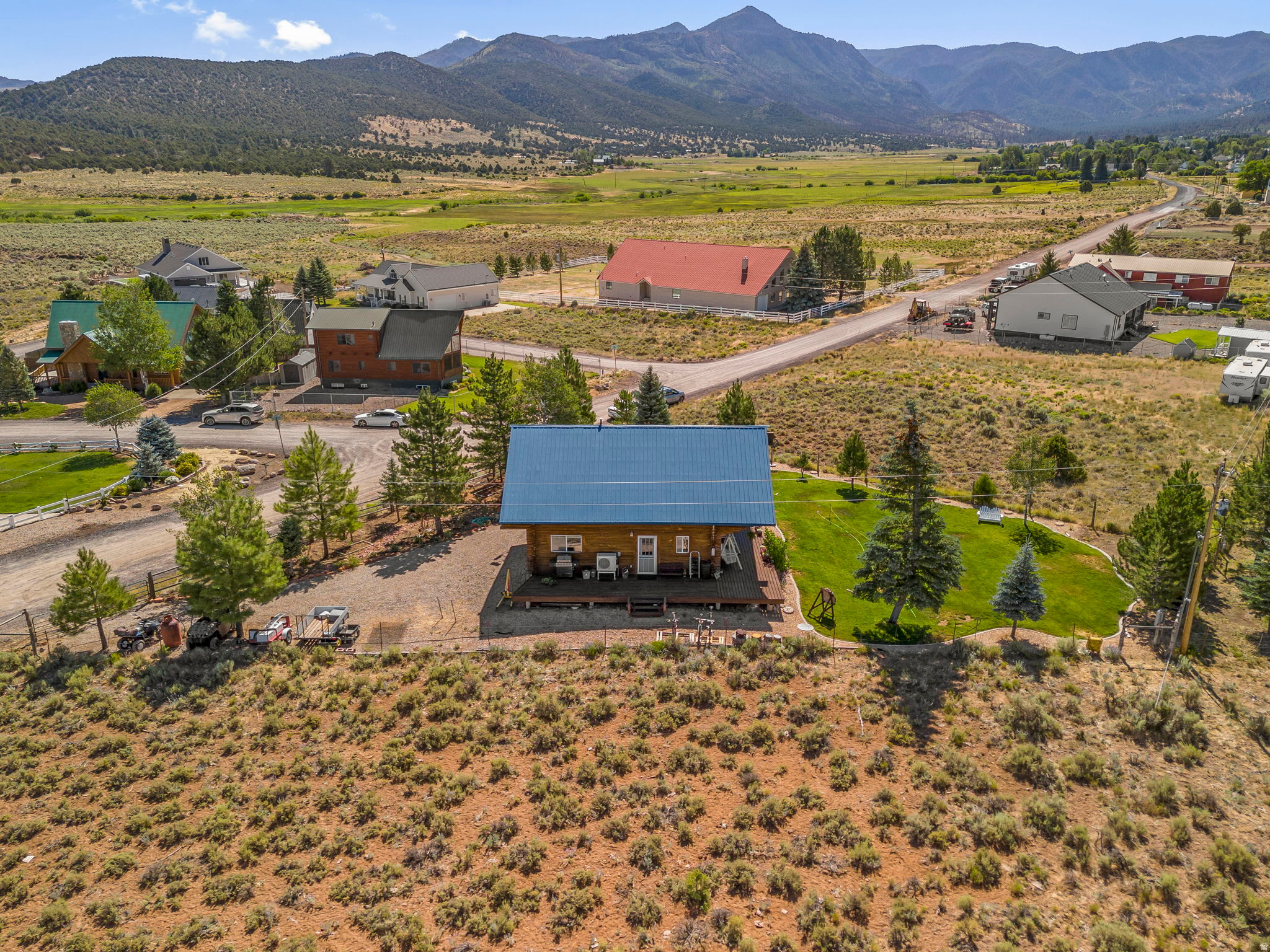 main property photo 6