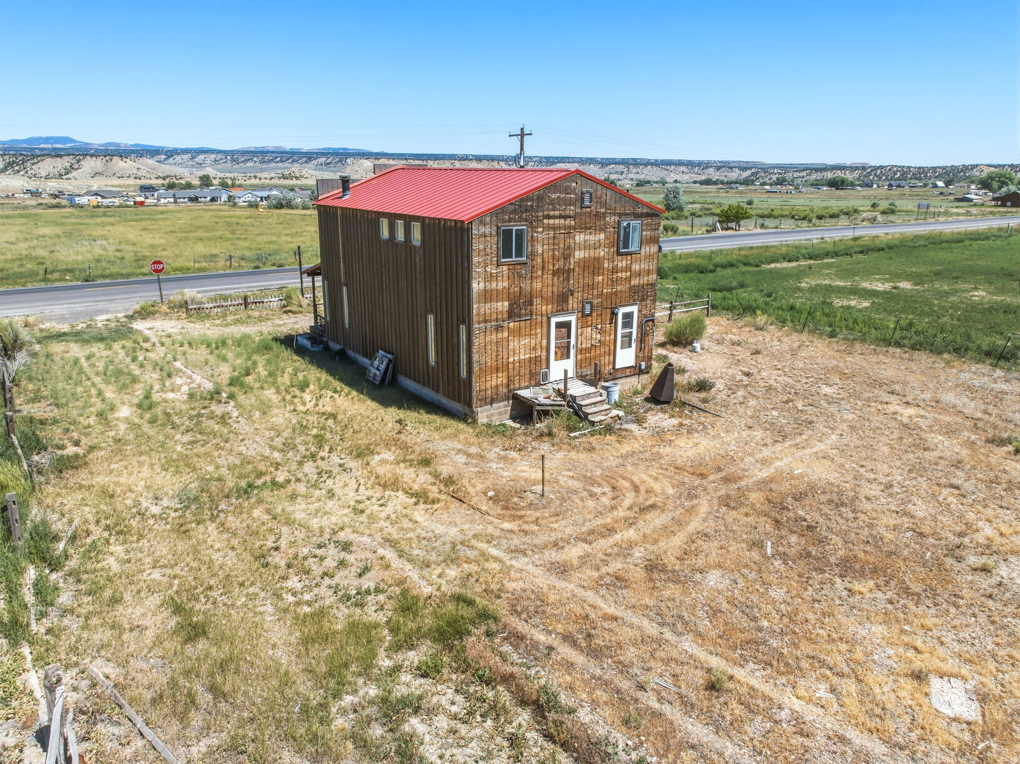 main property photo 26