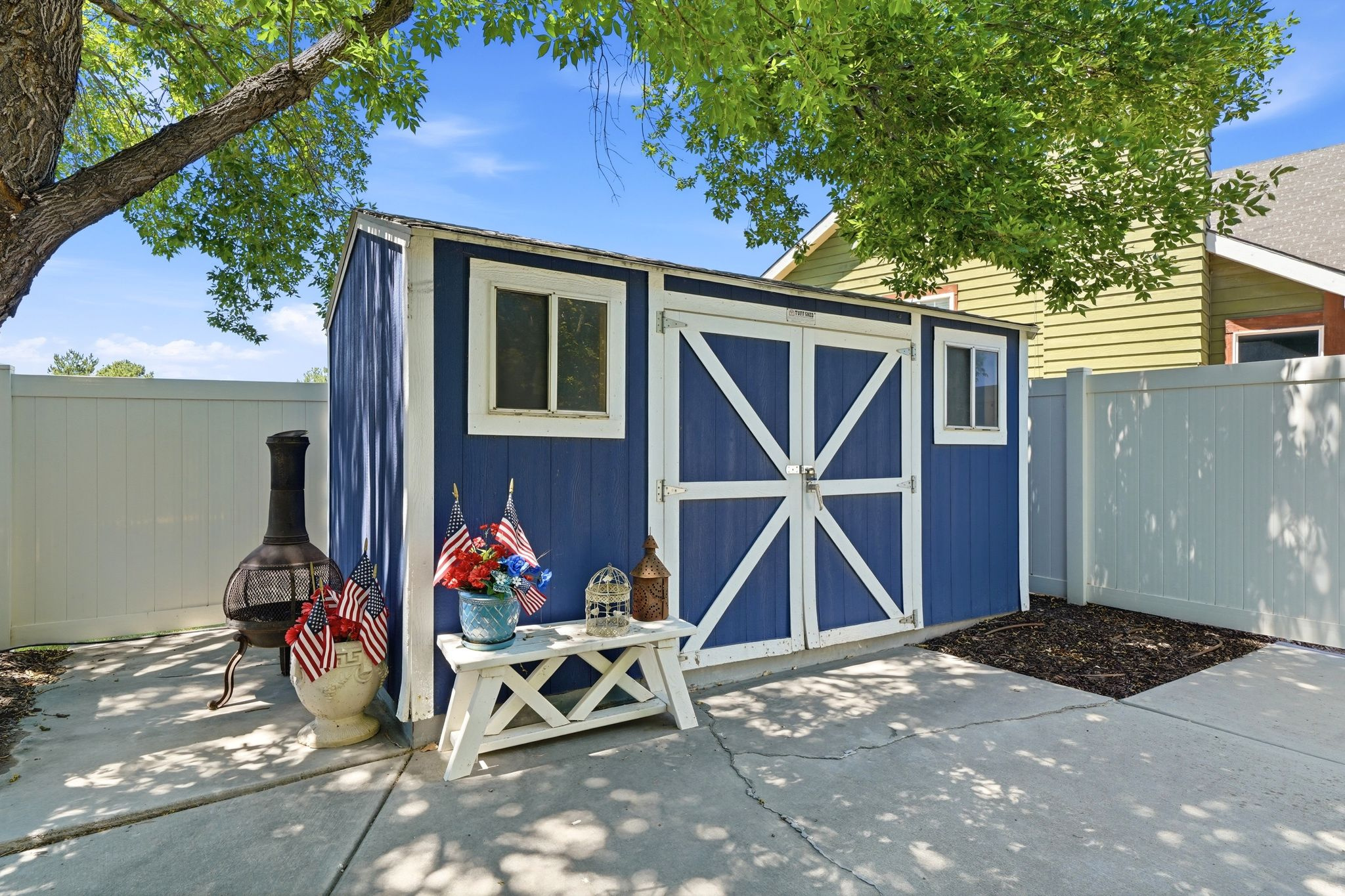 main property photo 23