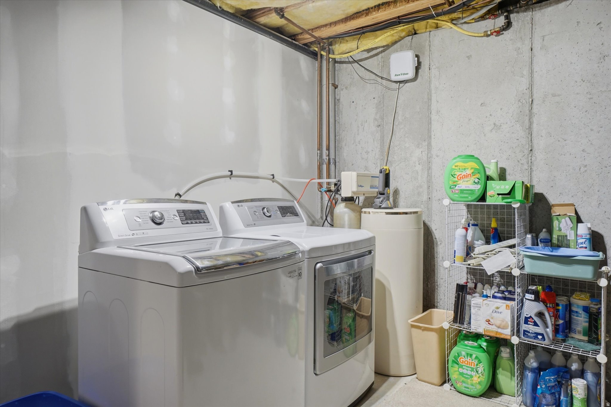 main property photo 30