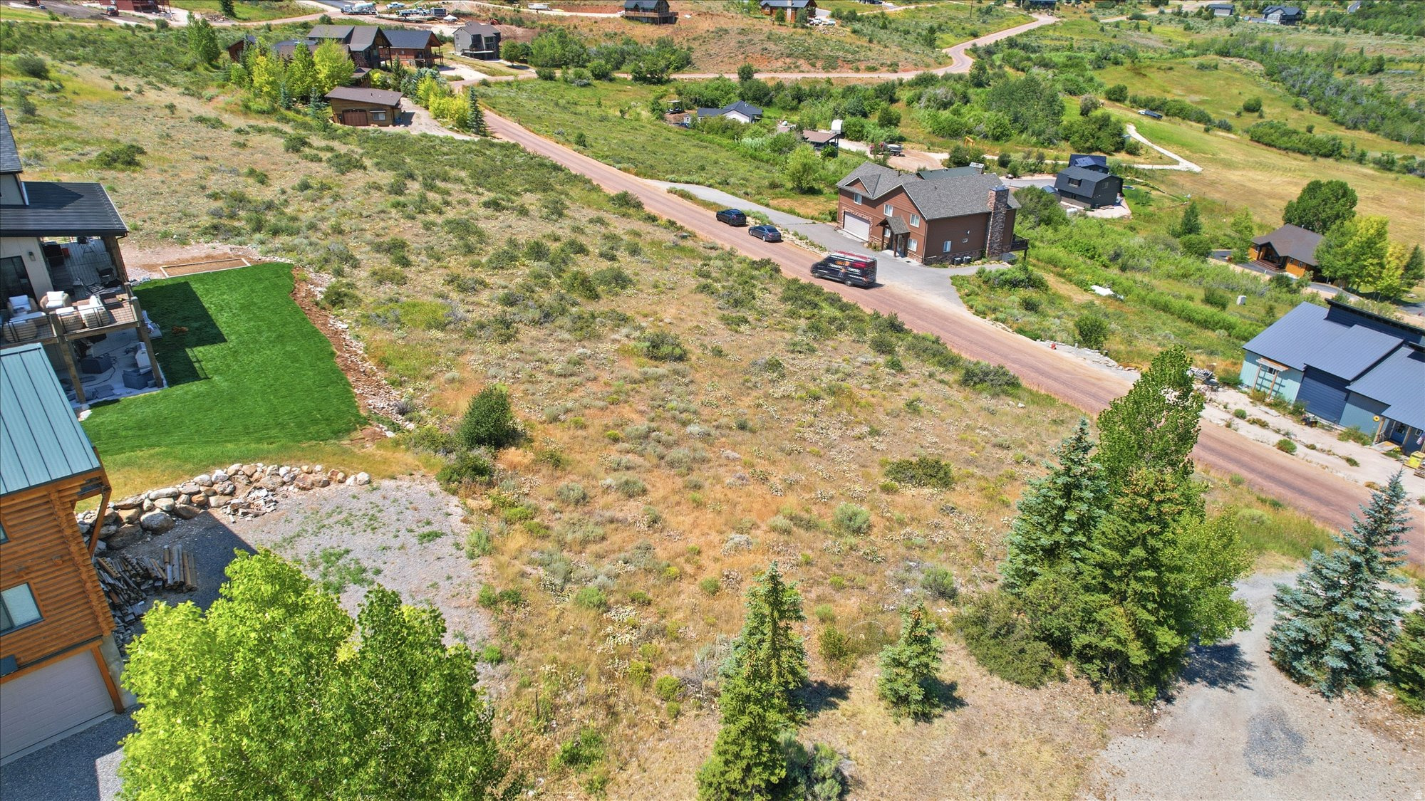 main property photo 14