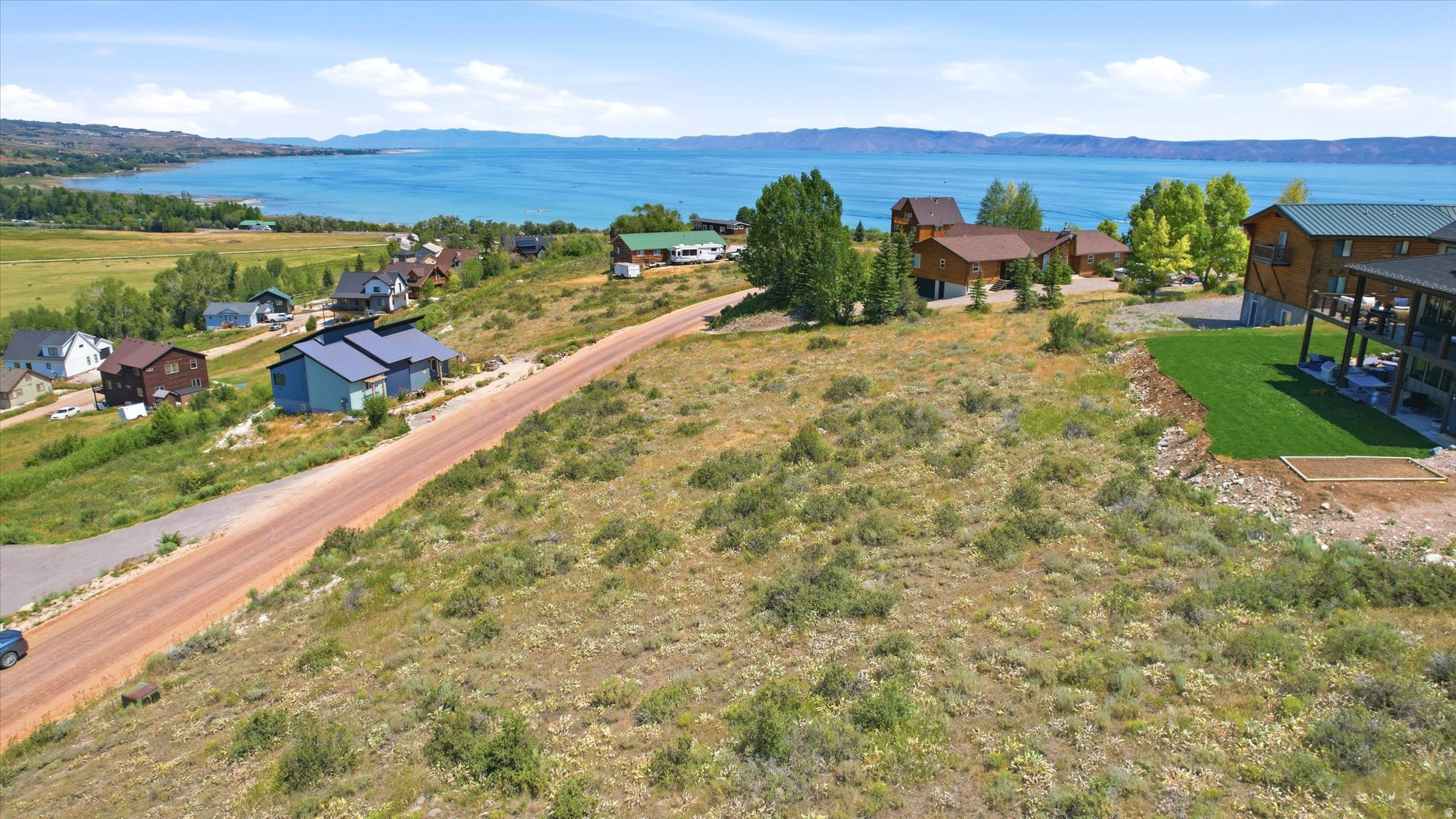 main property photo 17