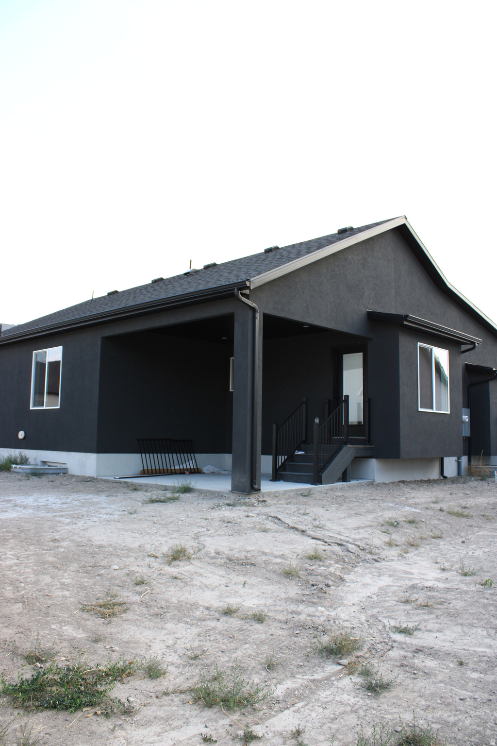 main property photo 11