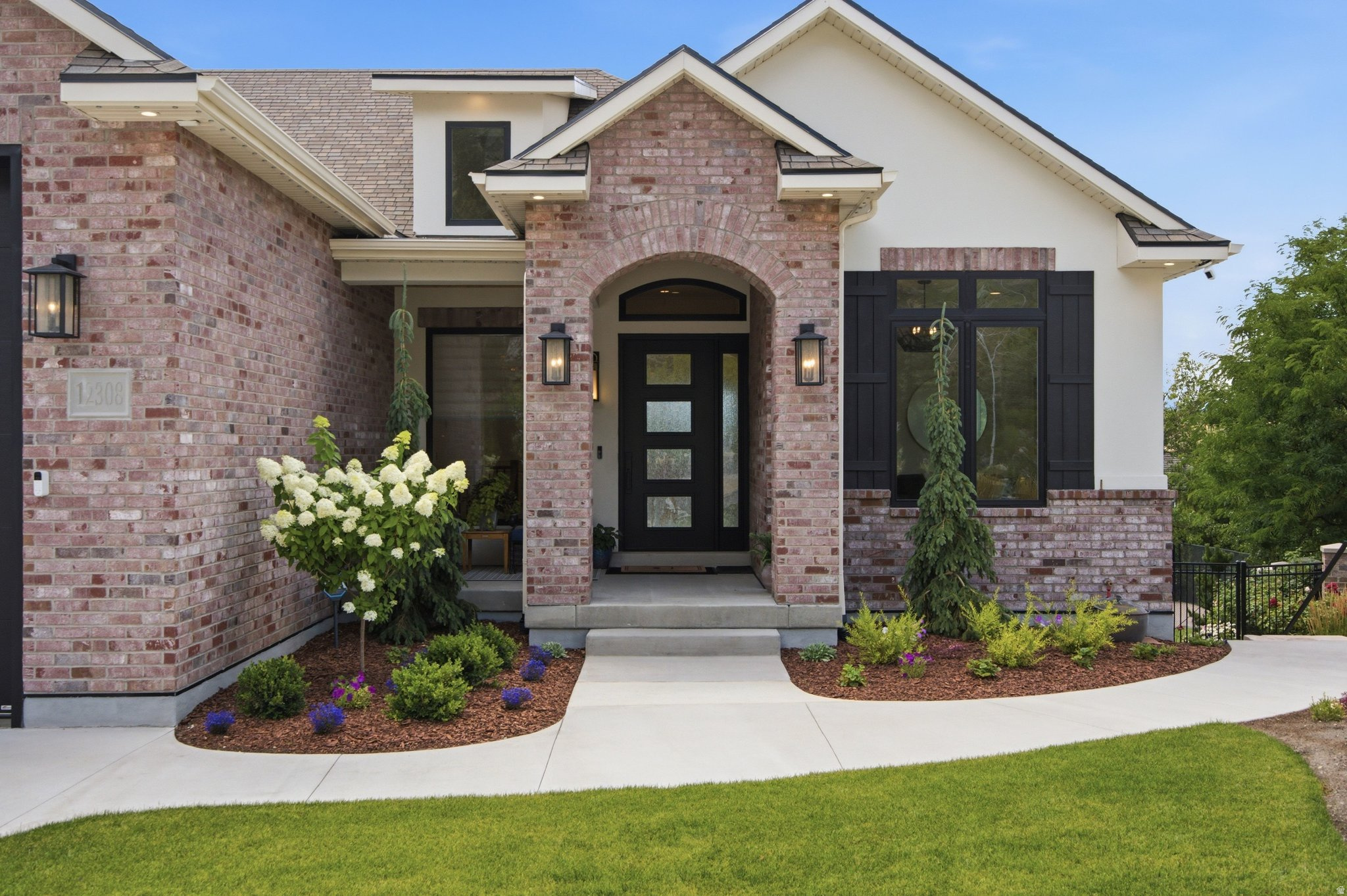 main property photo 161