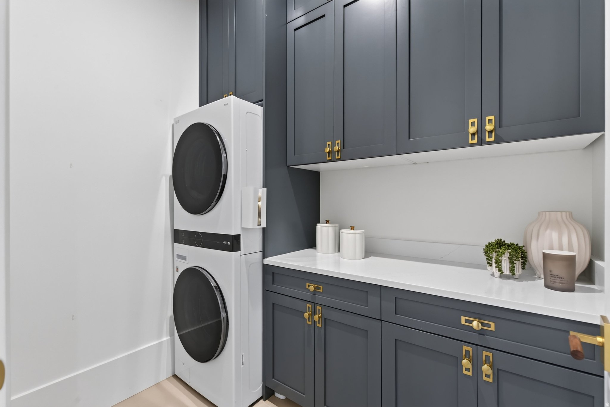main property photo 186