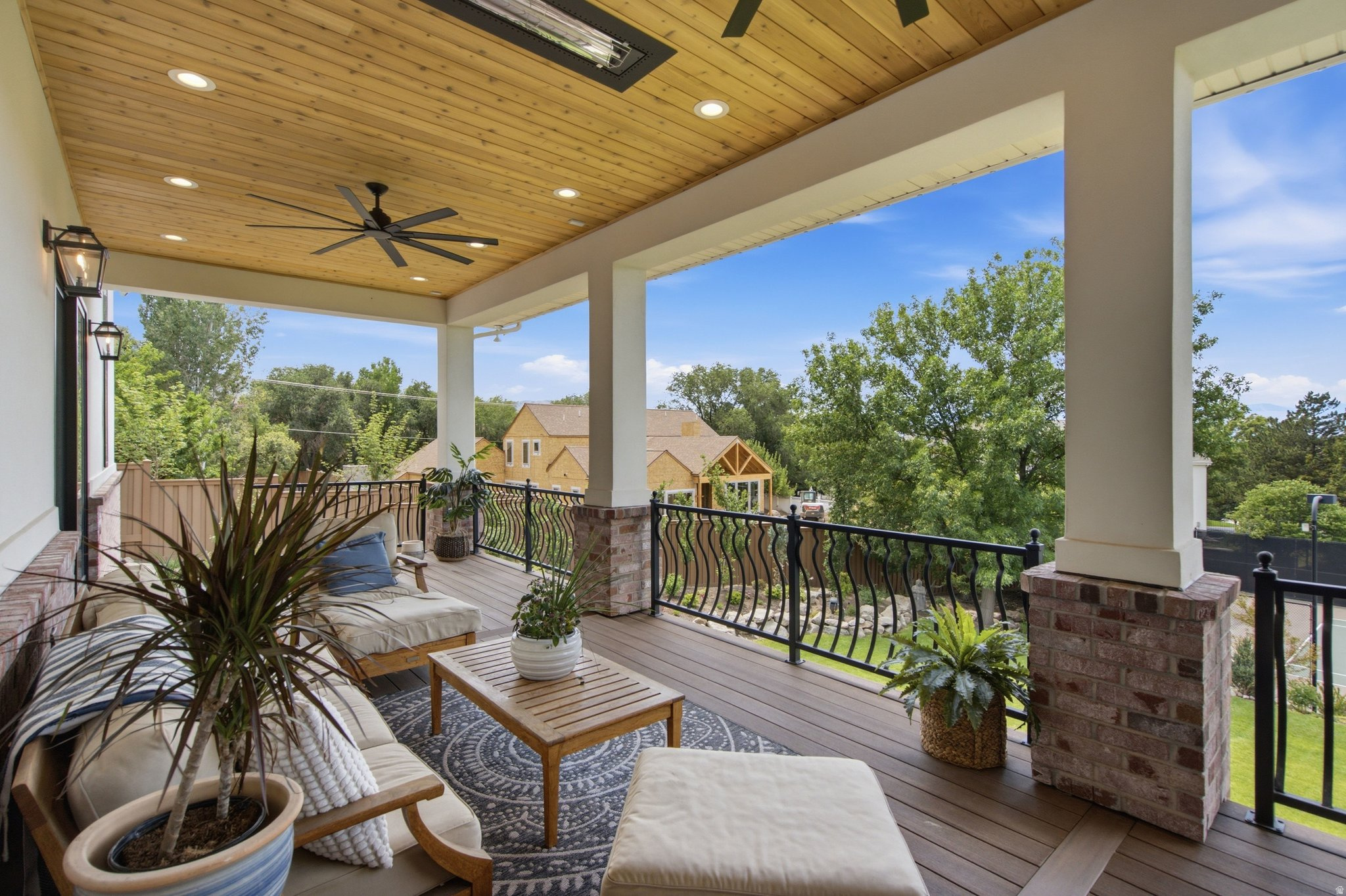main property photo 229