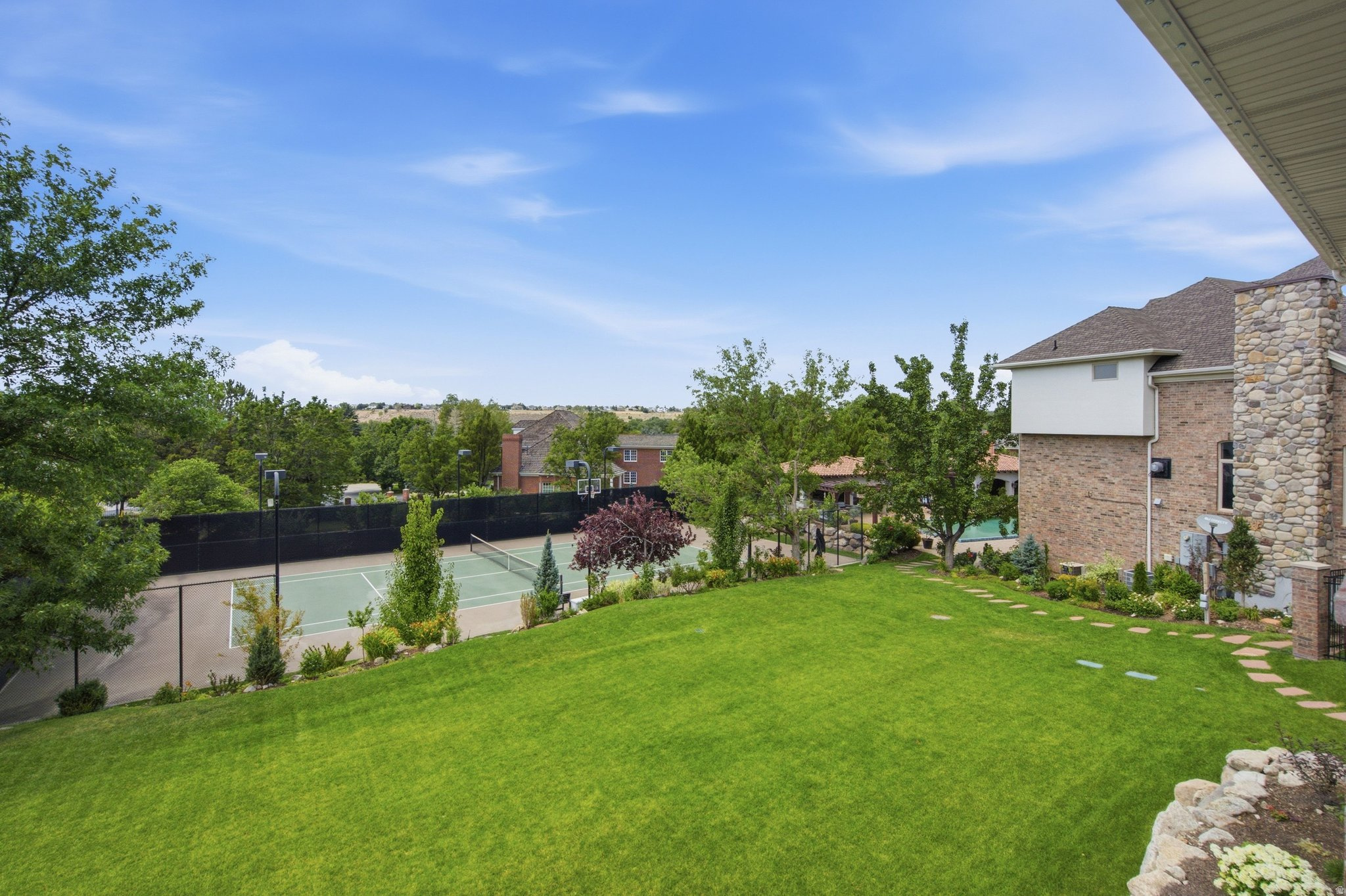 main property photo 238