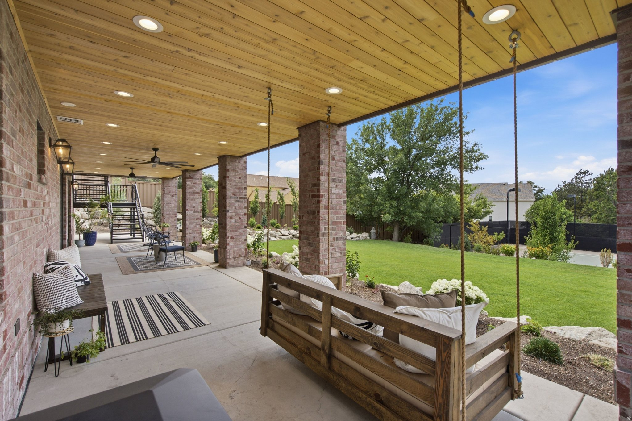 main property photo 240