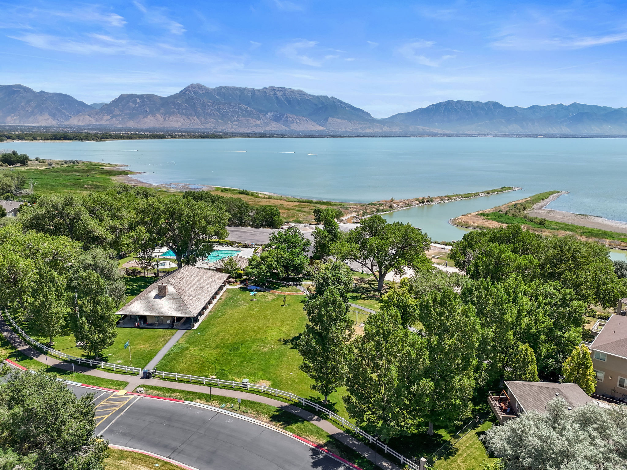 main property photo 45