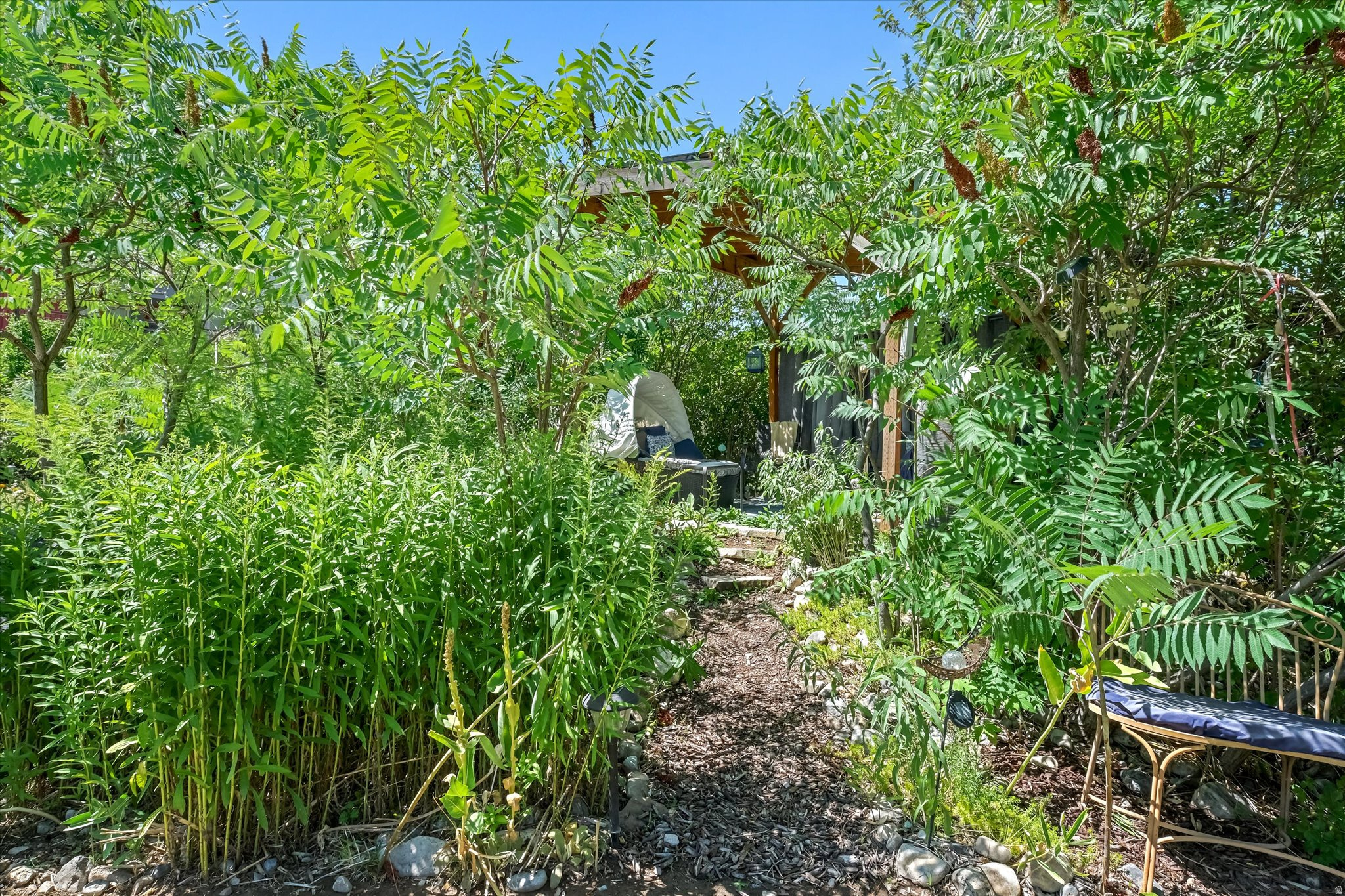 main property photo 74