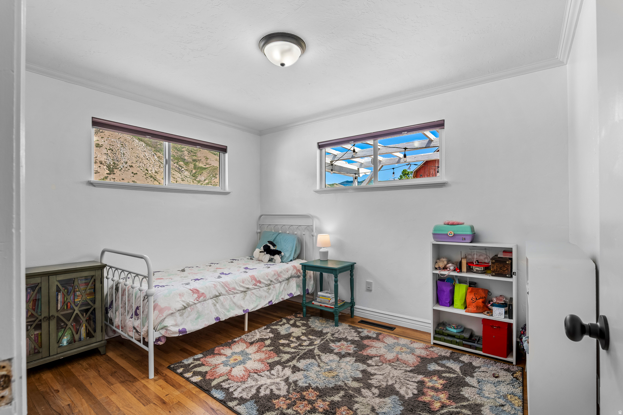 main property photo 25
