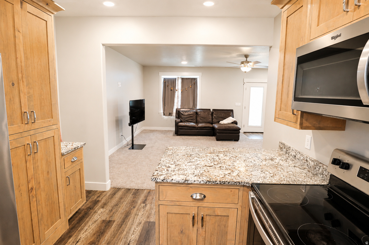 main property photo 49