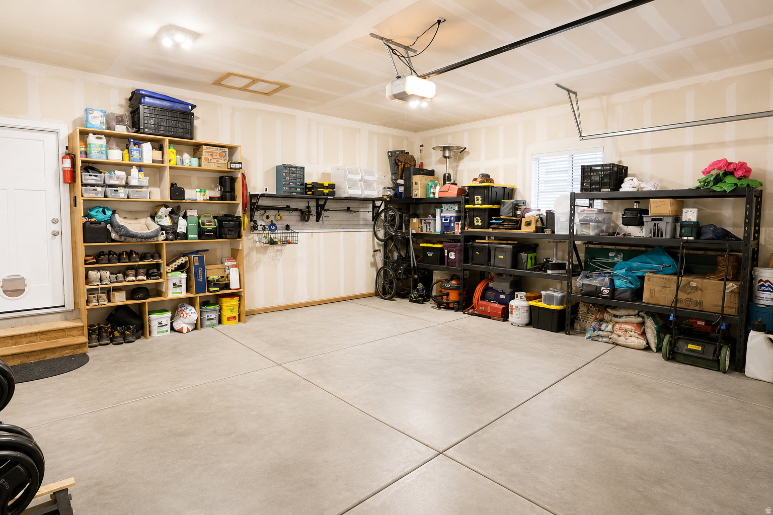 main property photo 73