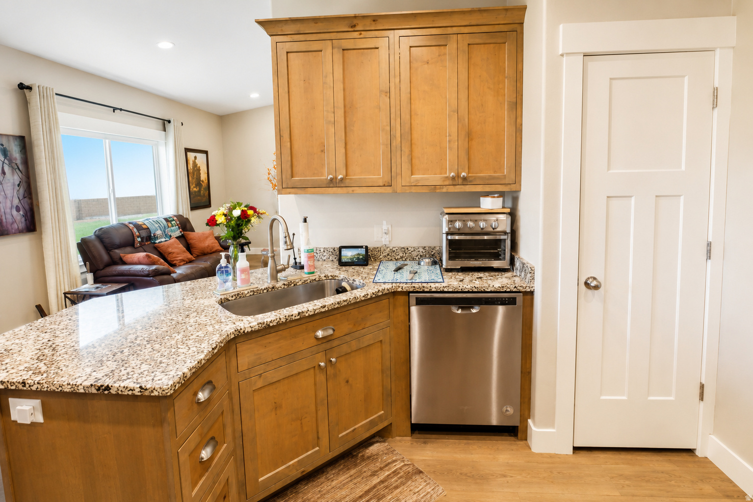 main property photo 79