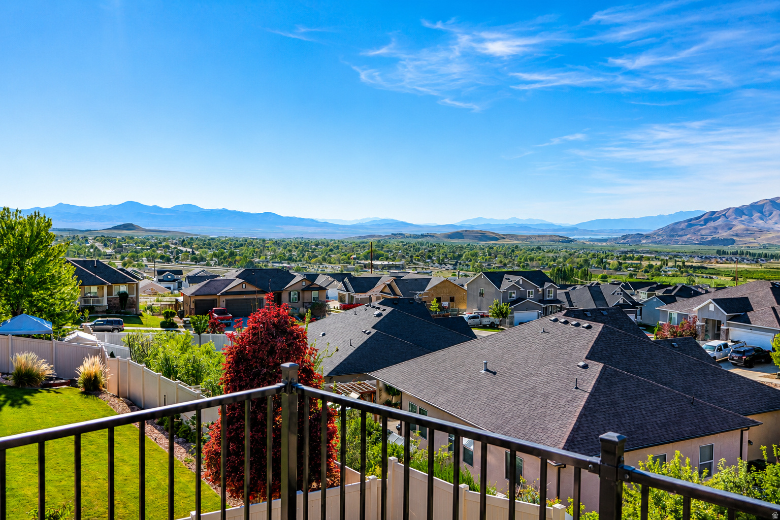 main property photo 81
