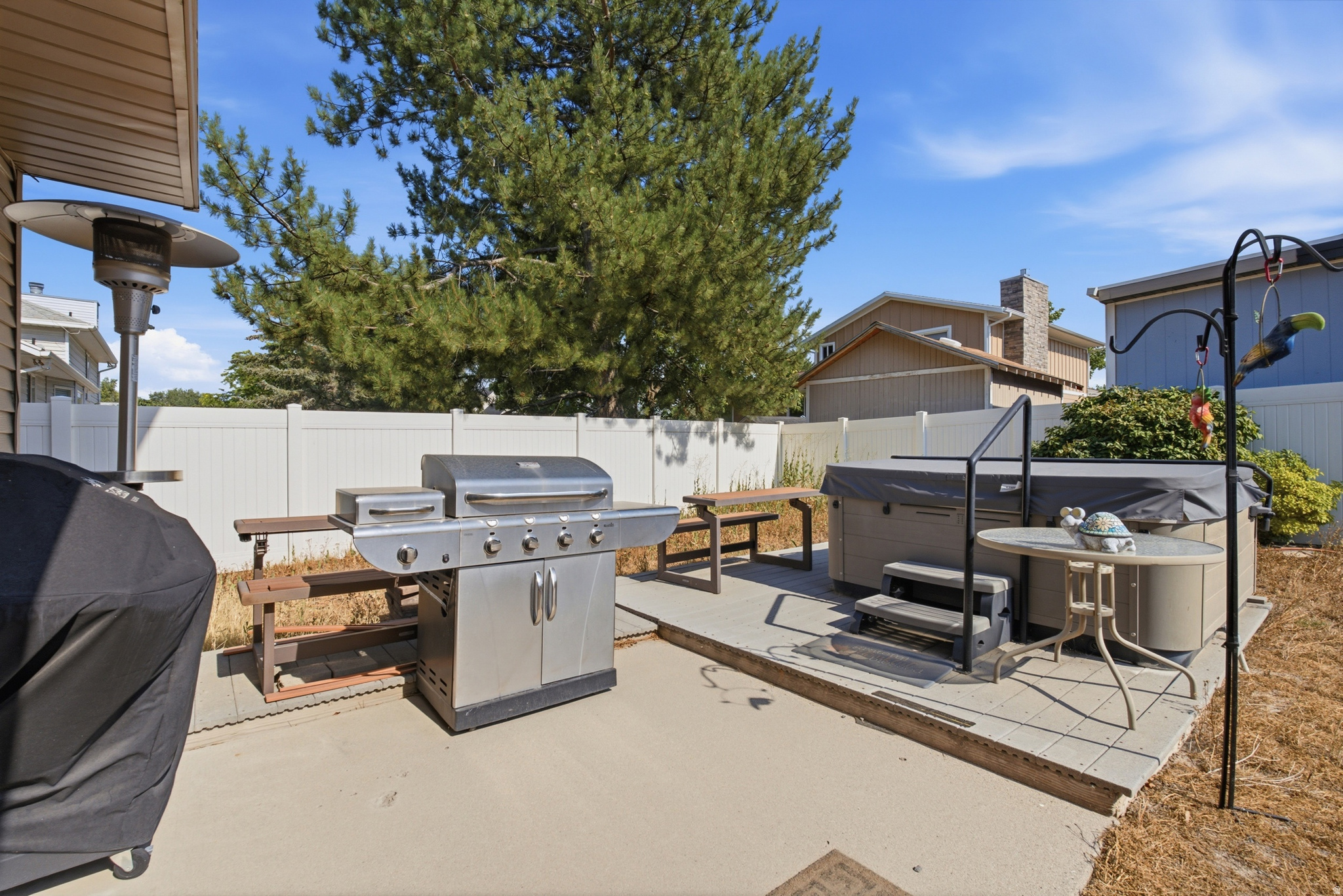 main property photo 21