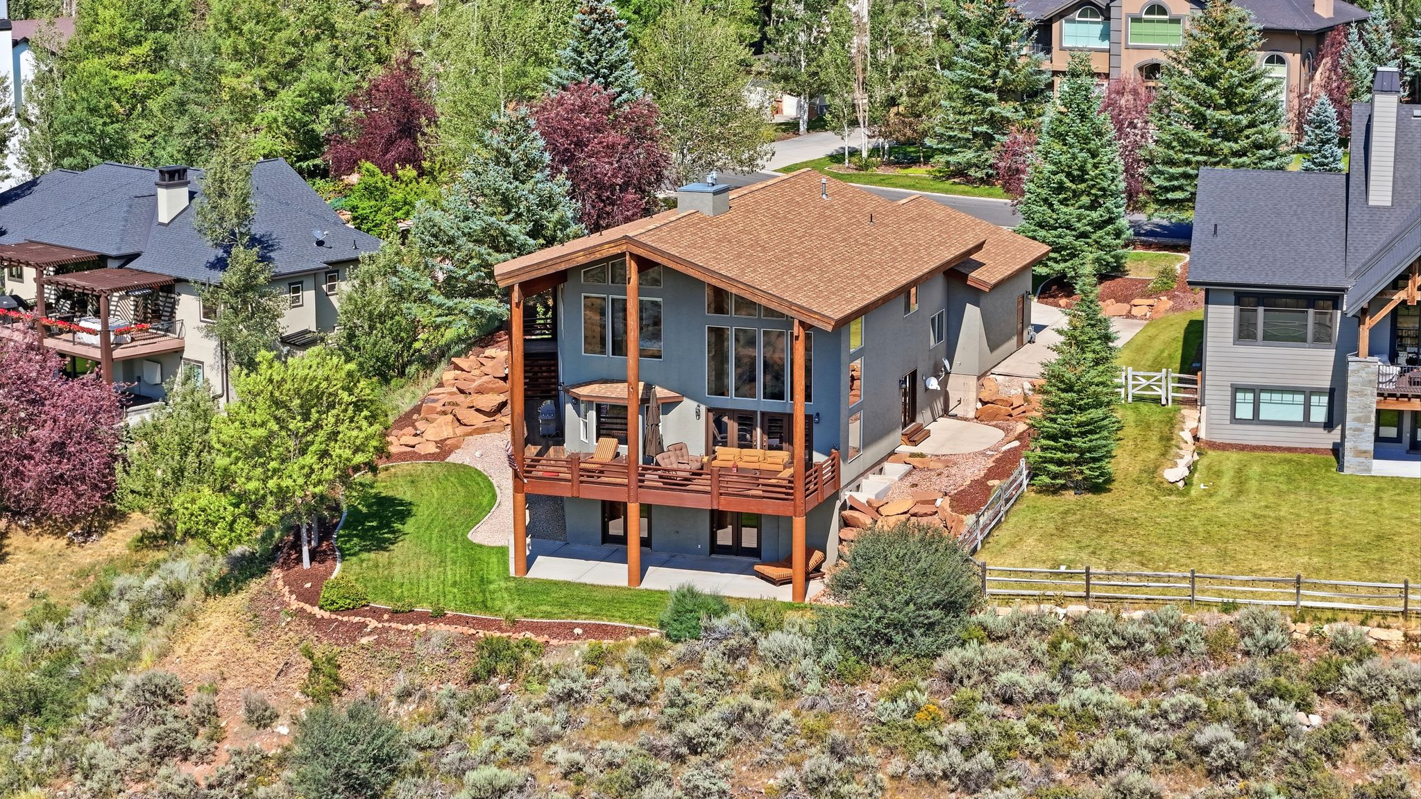 main property photo 50
