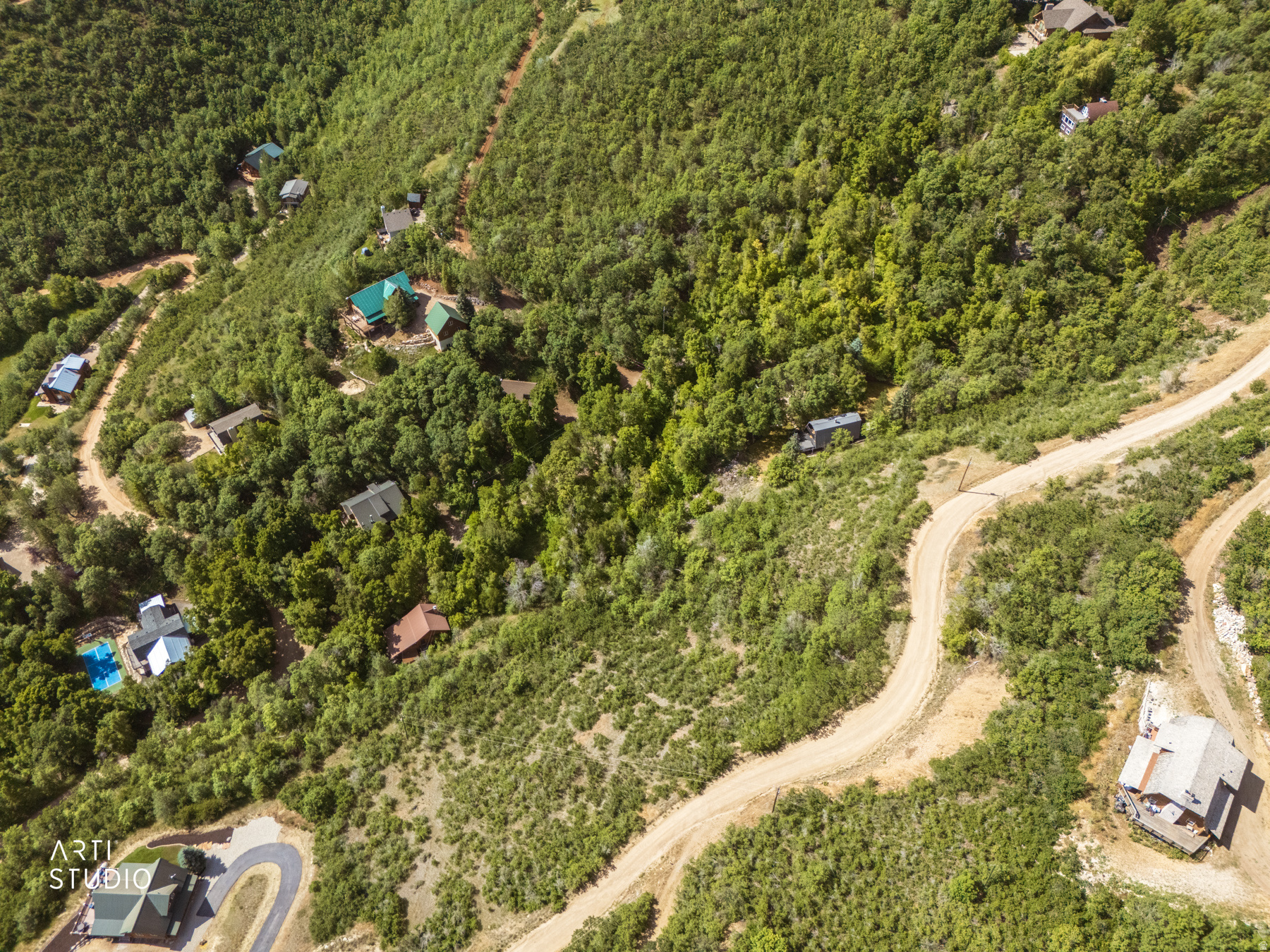main property photo 7