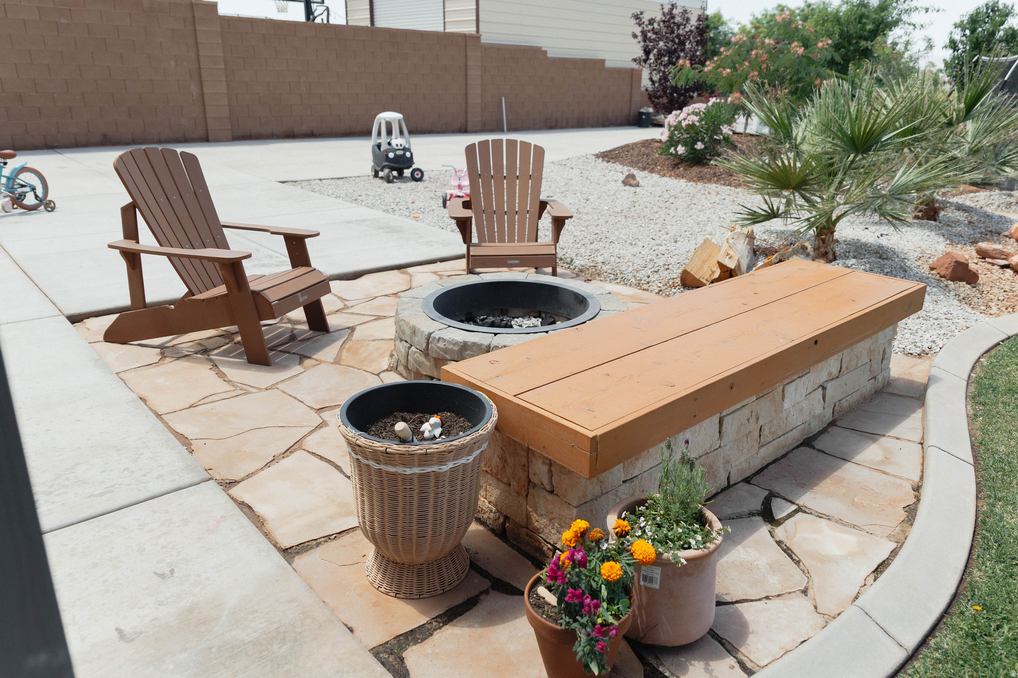 main property photo 19