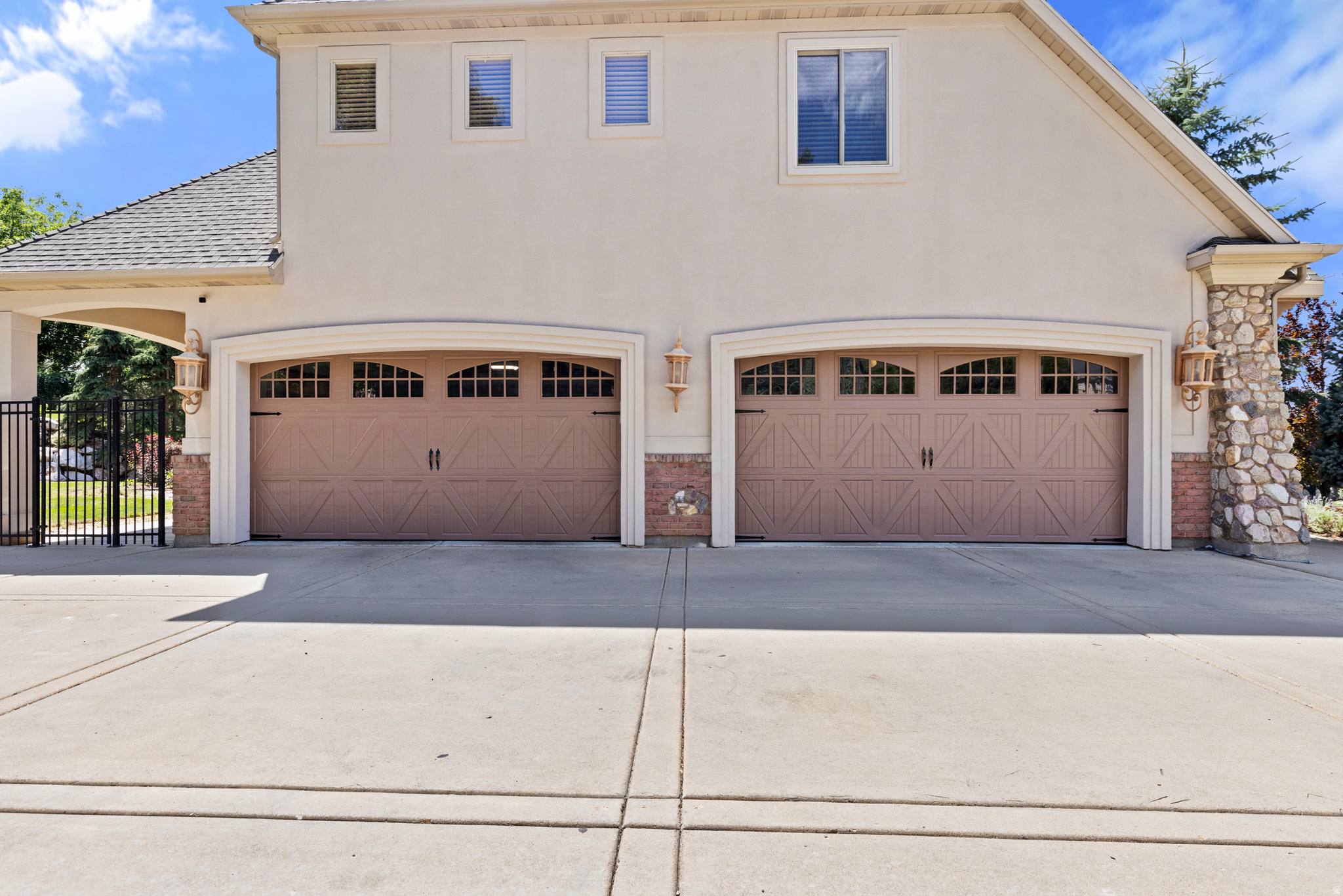 main property photo 53