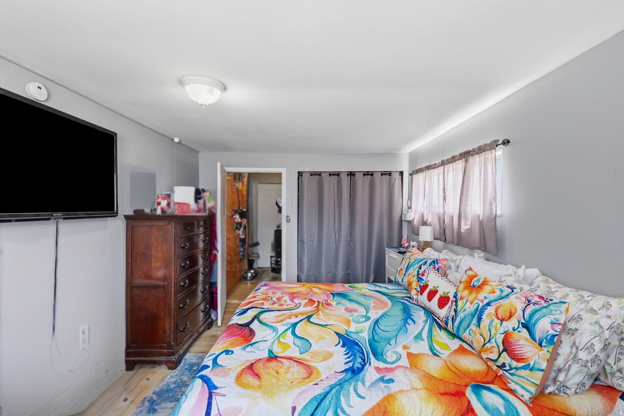 main property photo 14