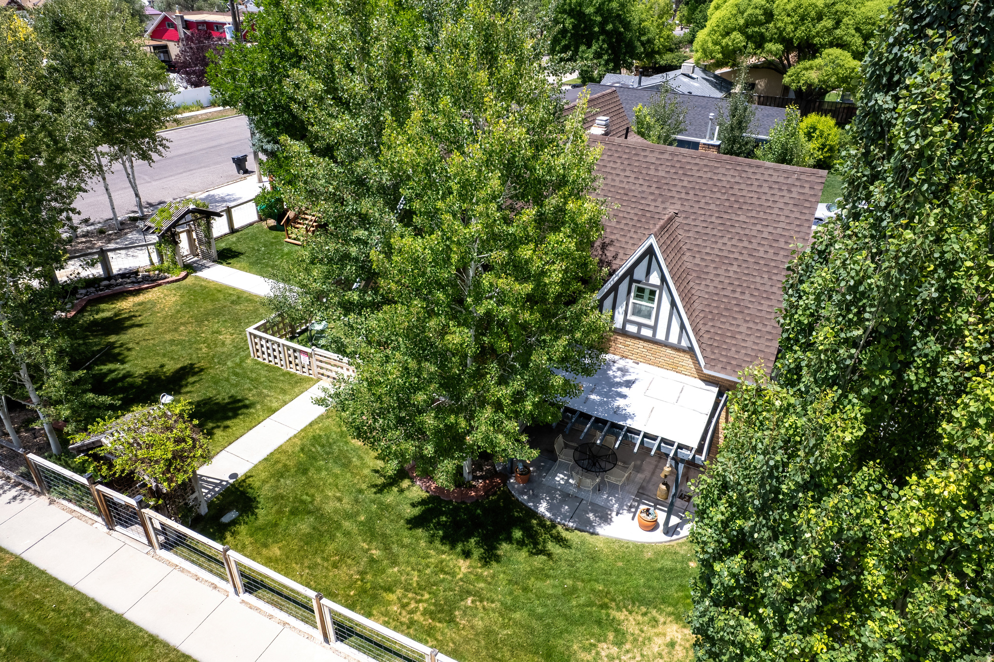 main property photo 68